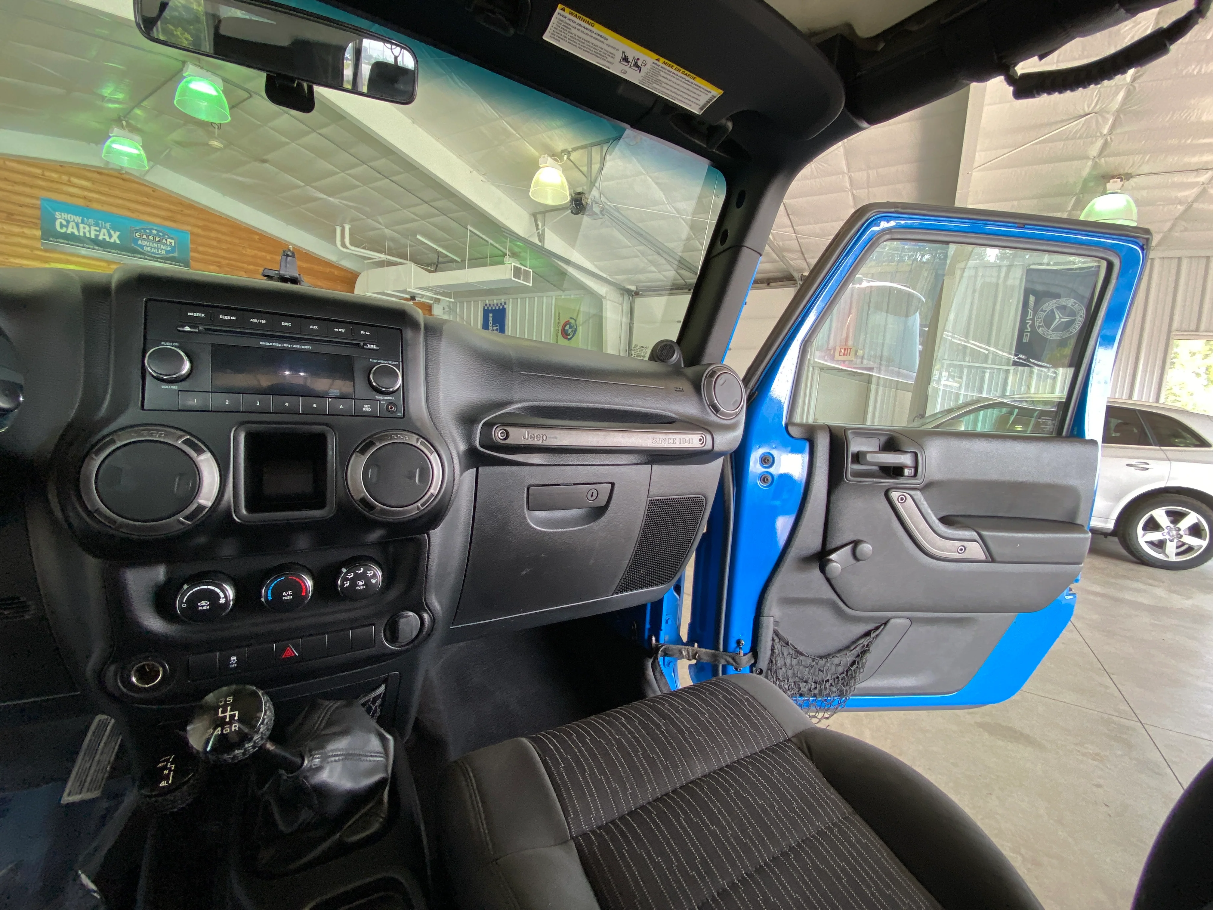2012 Jeep Wrangler Sport 4WD Manual - Image 16