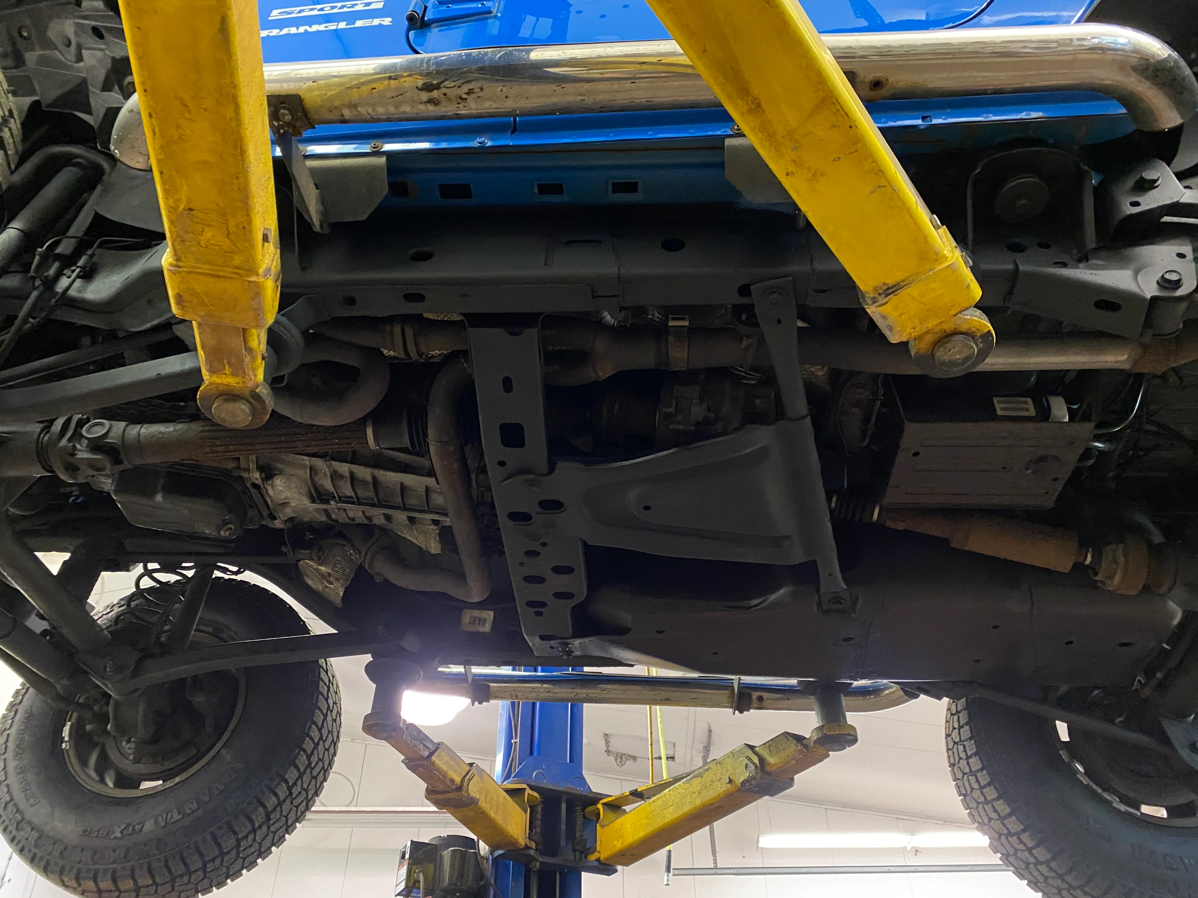 2012 Jeep Wrangler Sport 4WD Manual - Image 32