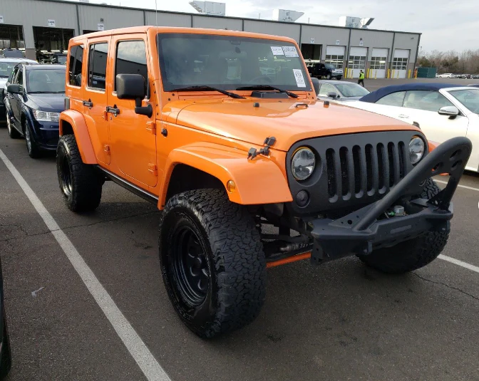 2012 Jeep Wrangler Unlimited Sahara Manual - Image 2