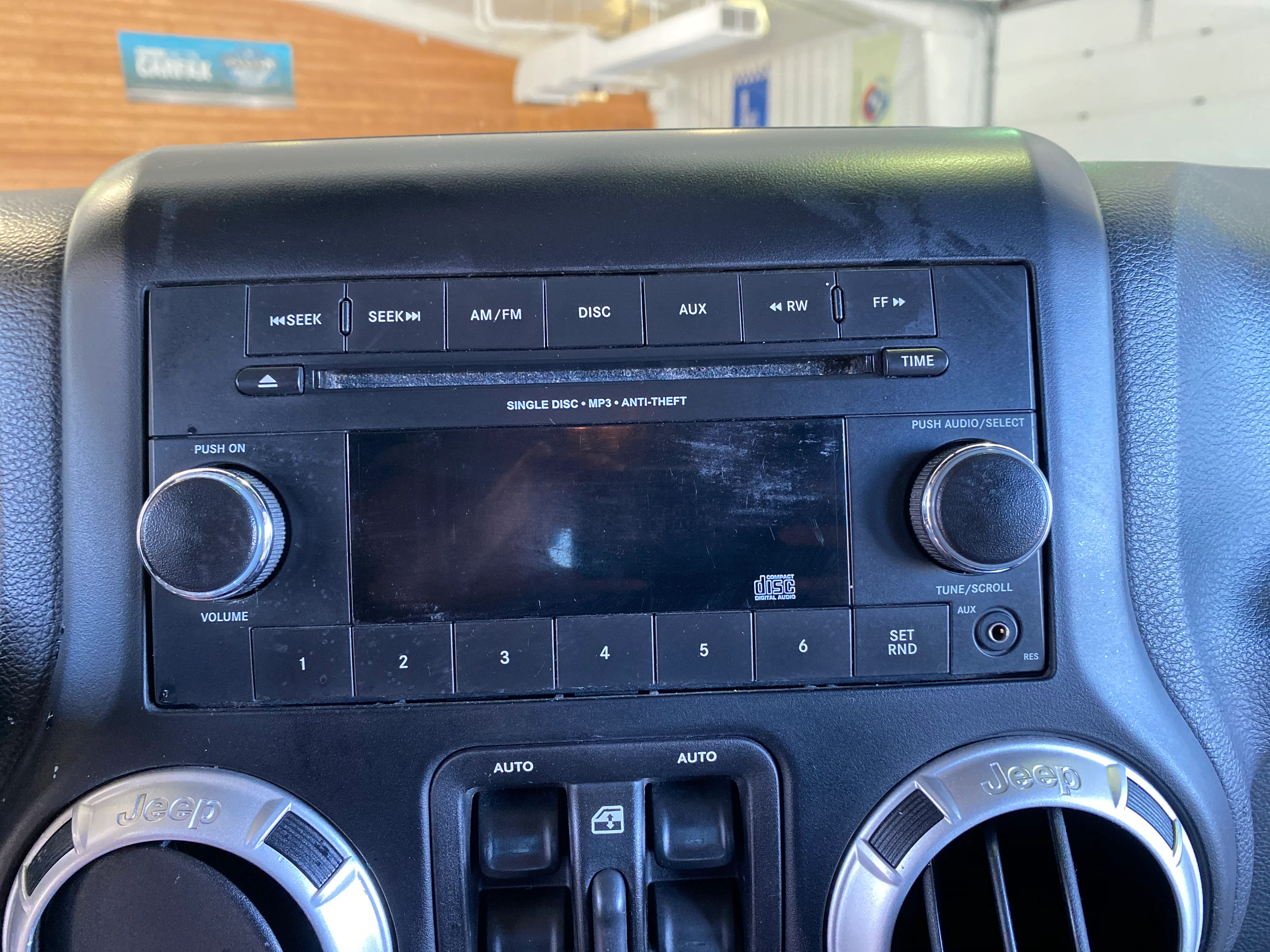 2012 Jeep Wrangler Unlimited Sahara Manual - Image 23