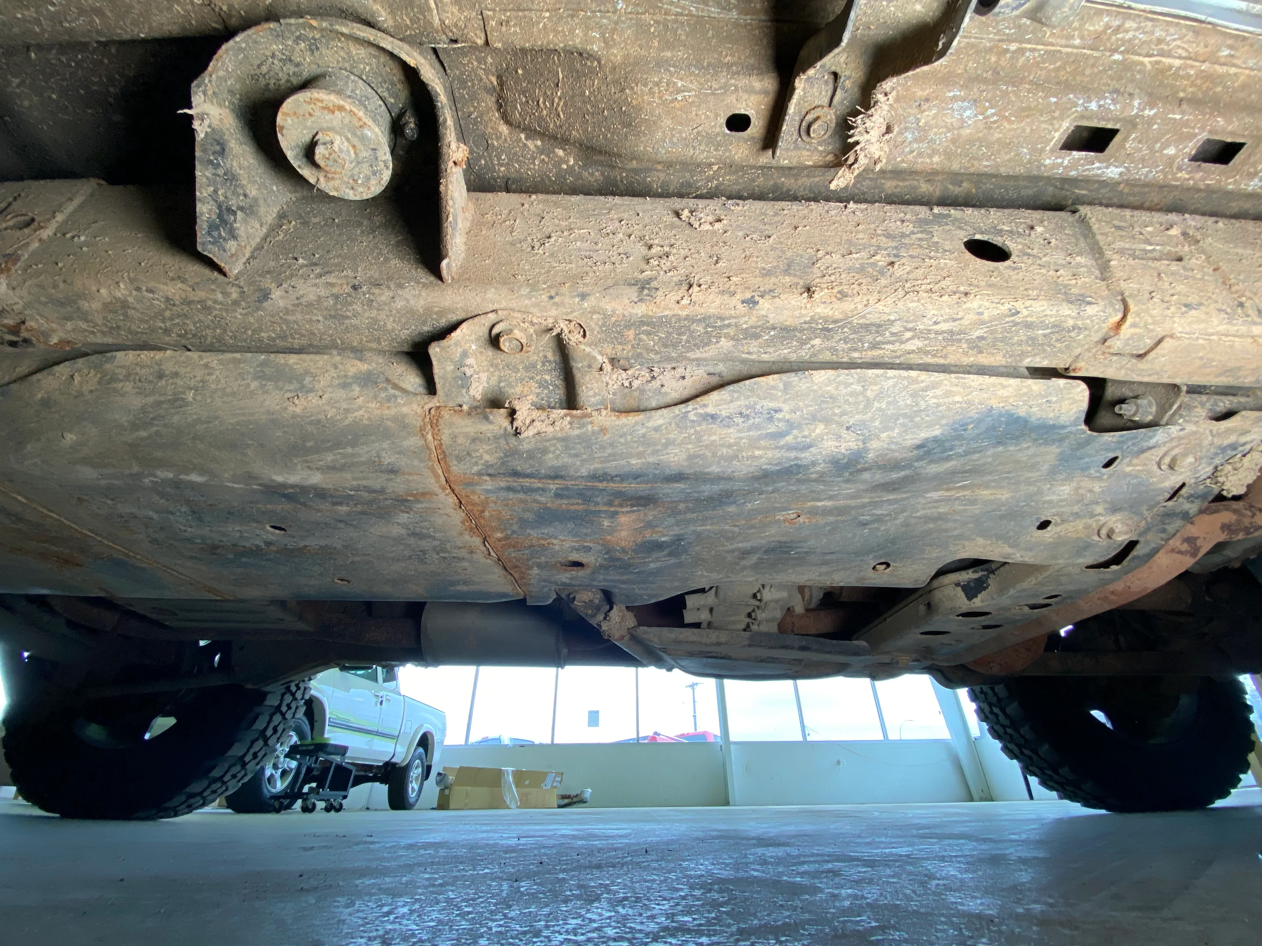 2012 Jeep Wrangler Unlimited Sahara Manual - Image 32