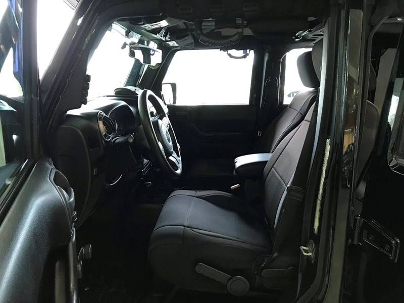 2012 Jeep Wrangler Unlimited Sport - Image 9