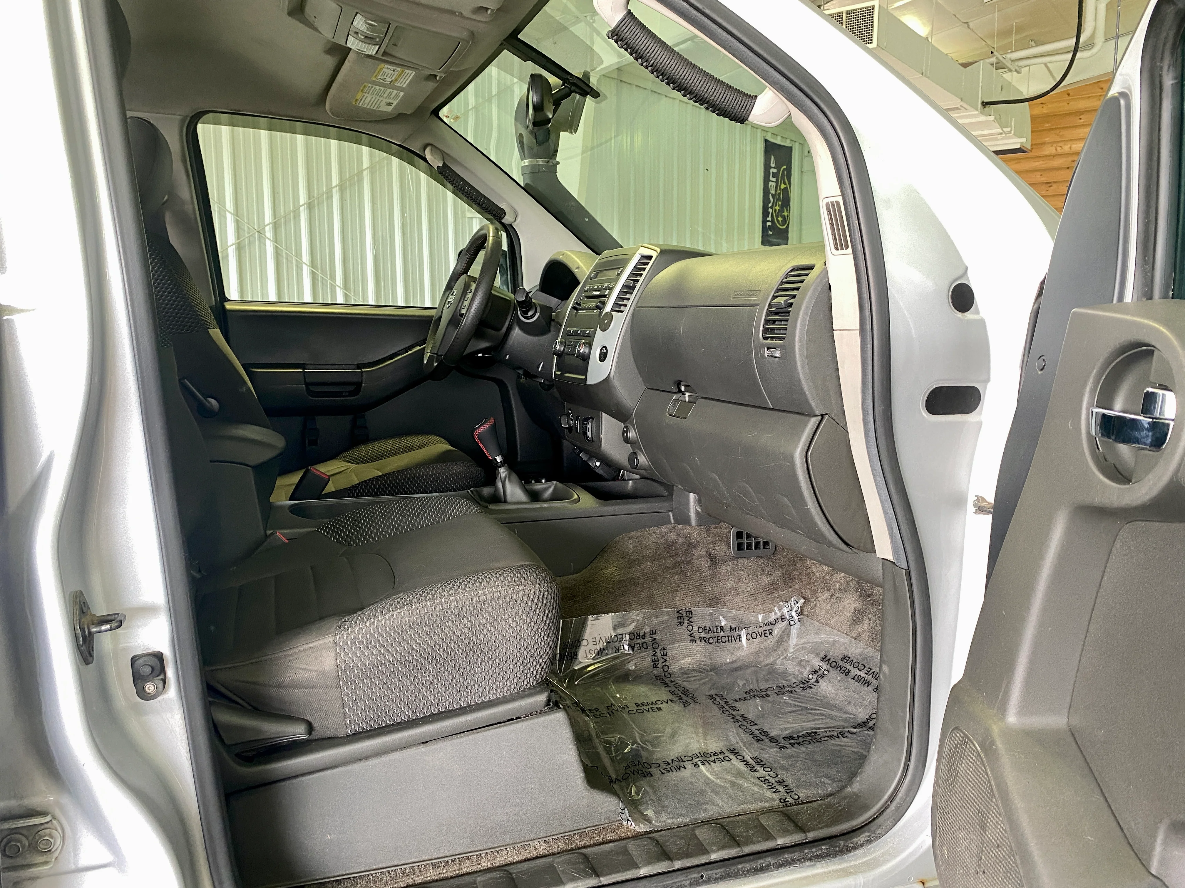 2012 Nissan Xterra PRO-4X Manual - Image 15