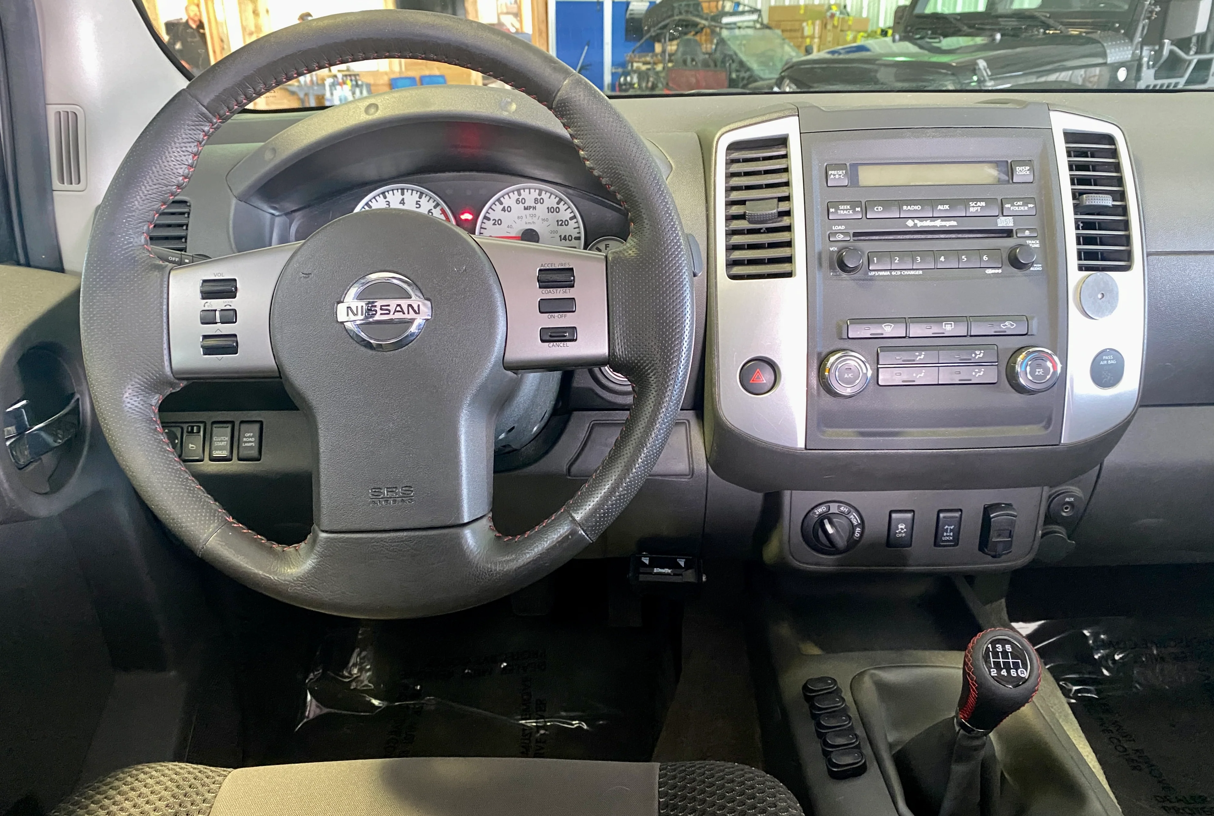 2012 Nissan Xterra PRO-4X Manual - Image 17