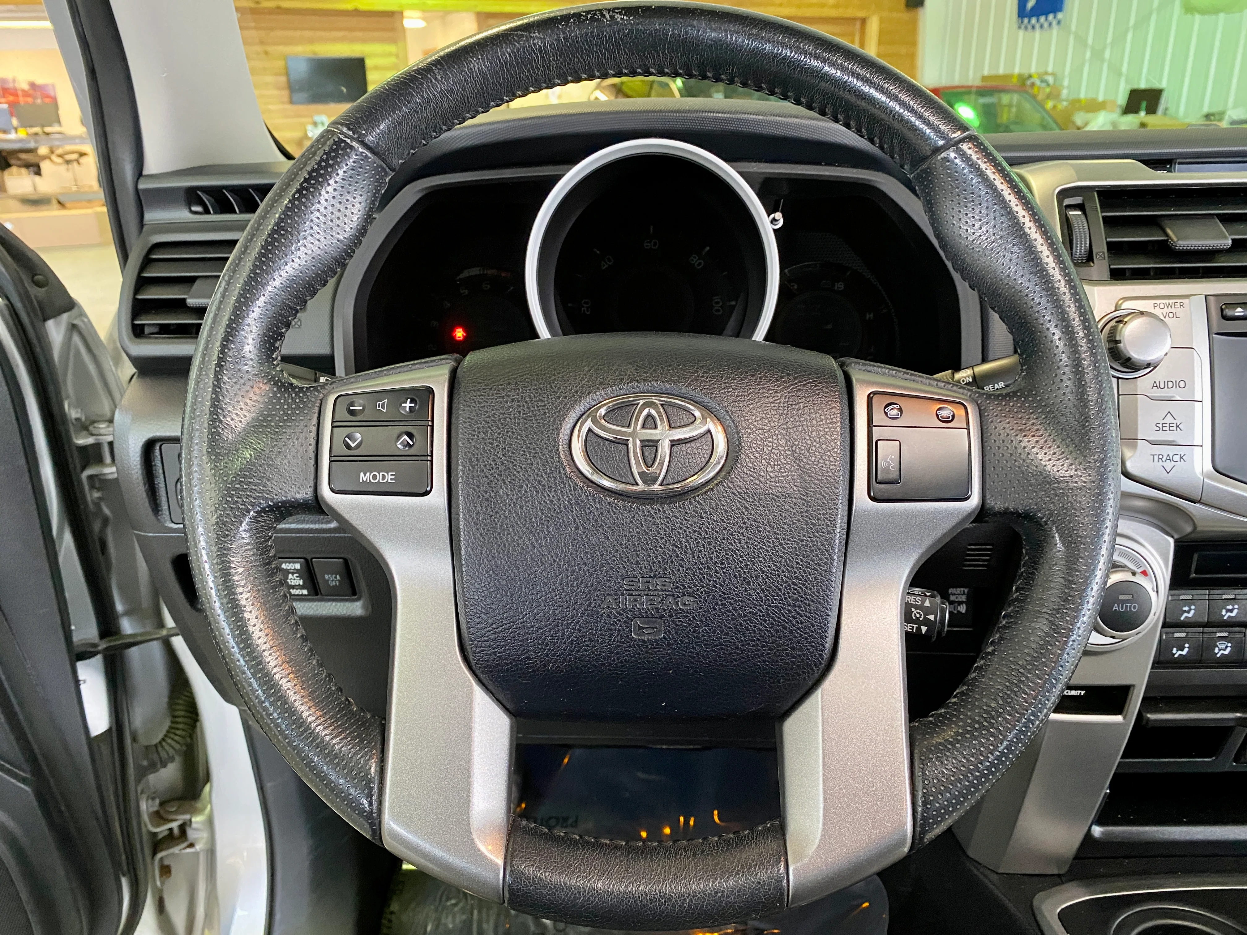 2012 Toyota 4Runner Limited 4WD - Image 21