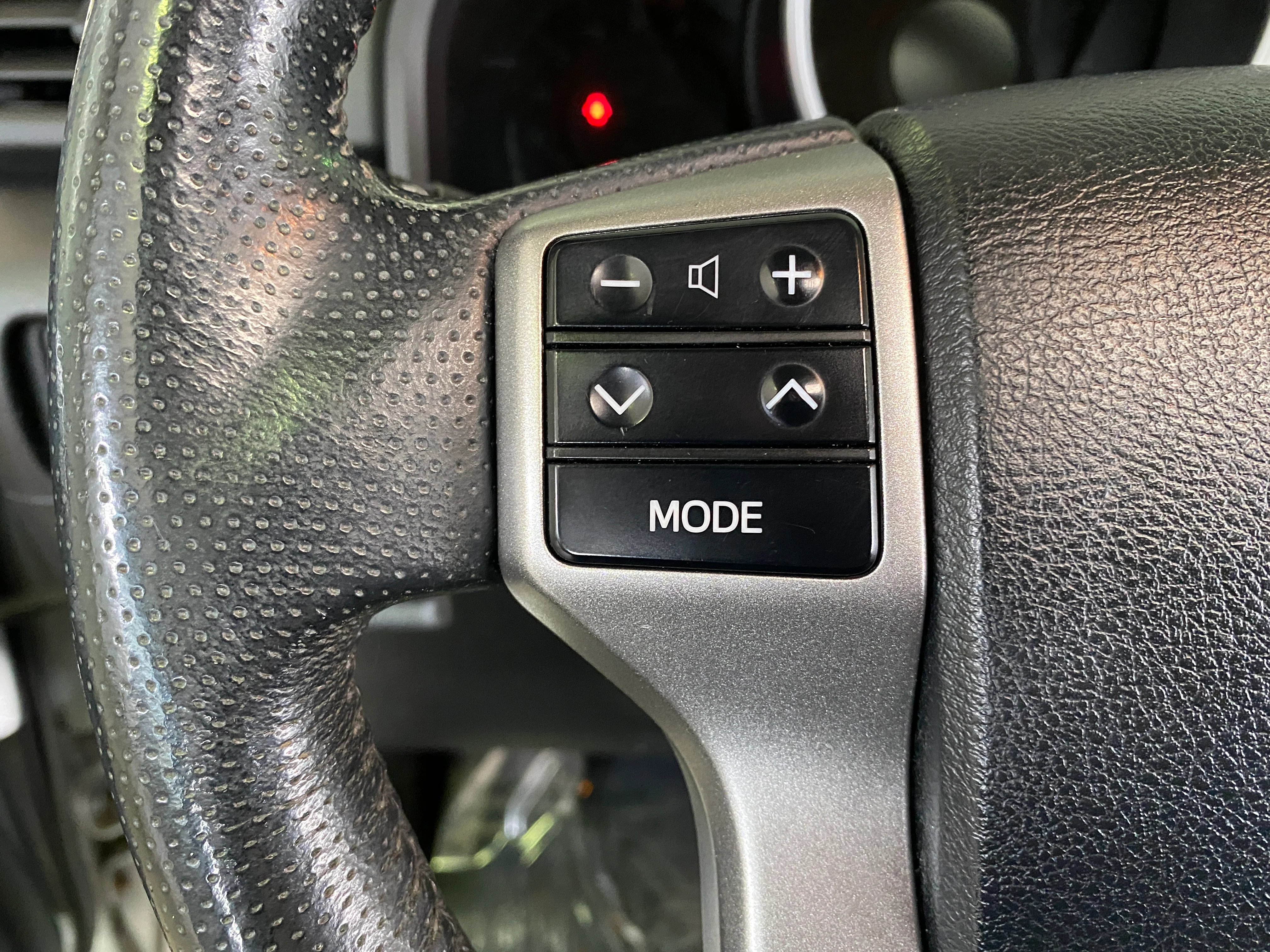 2012 Toyota 4Runner Limited 4WD - Image 22