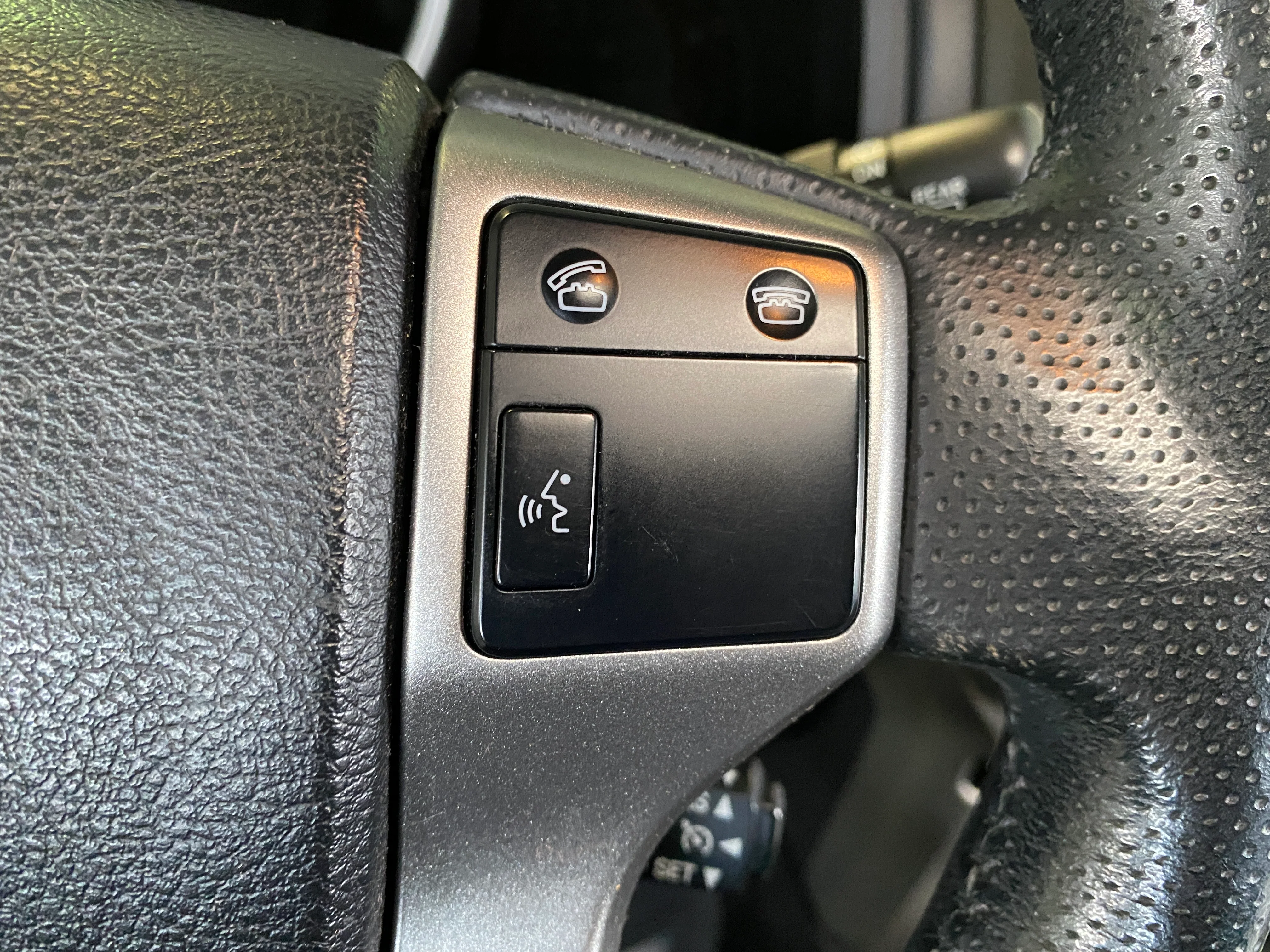 2012 Toyota 4Runner Limited 4WD - Image 23