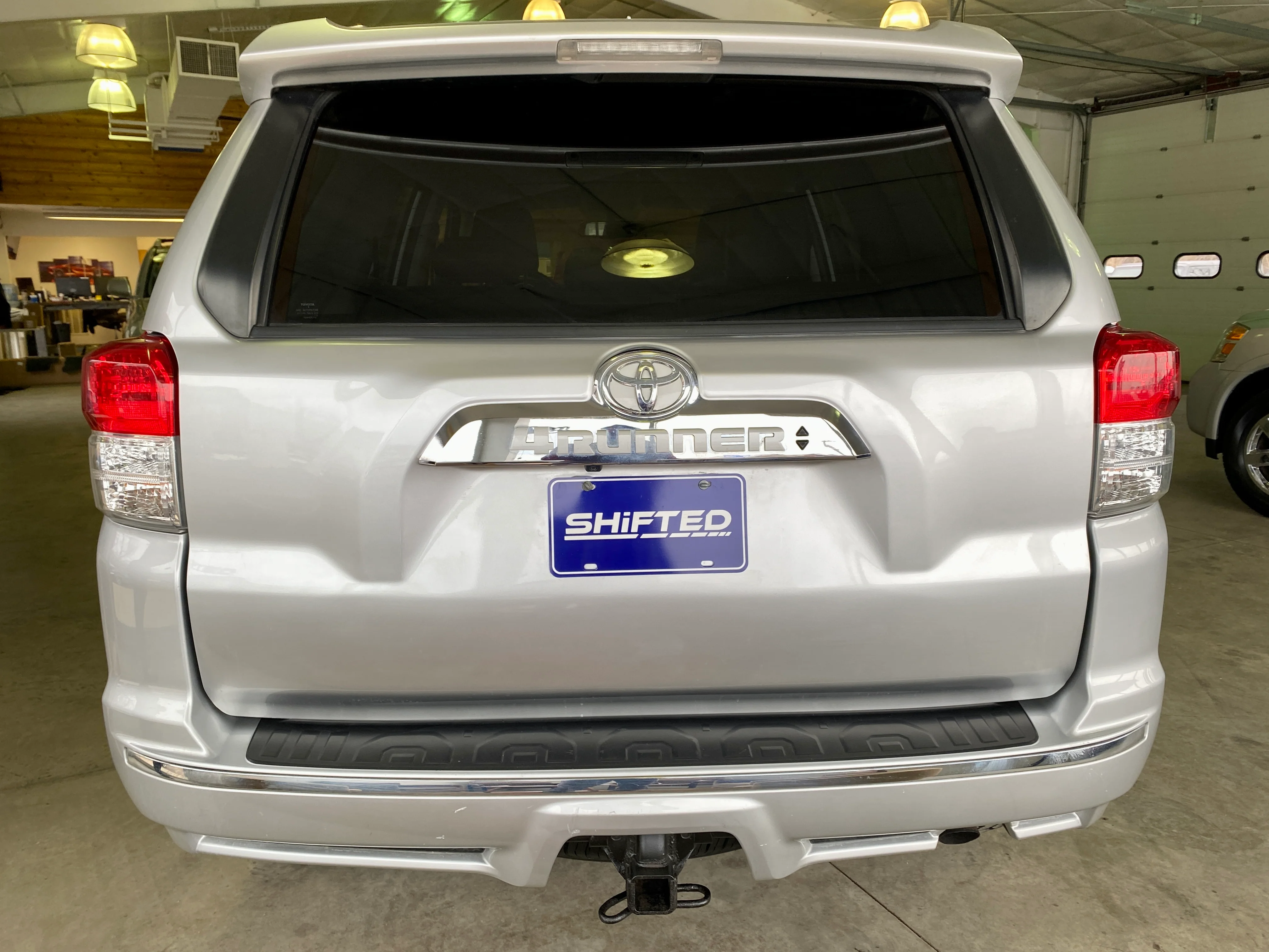 2012 Toyota 4Runner Limited 4WD - Image 4