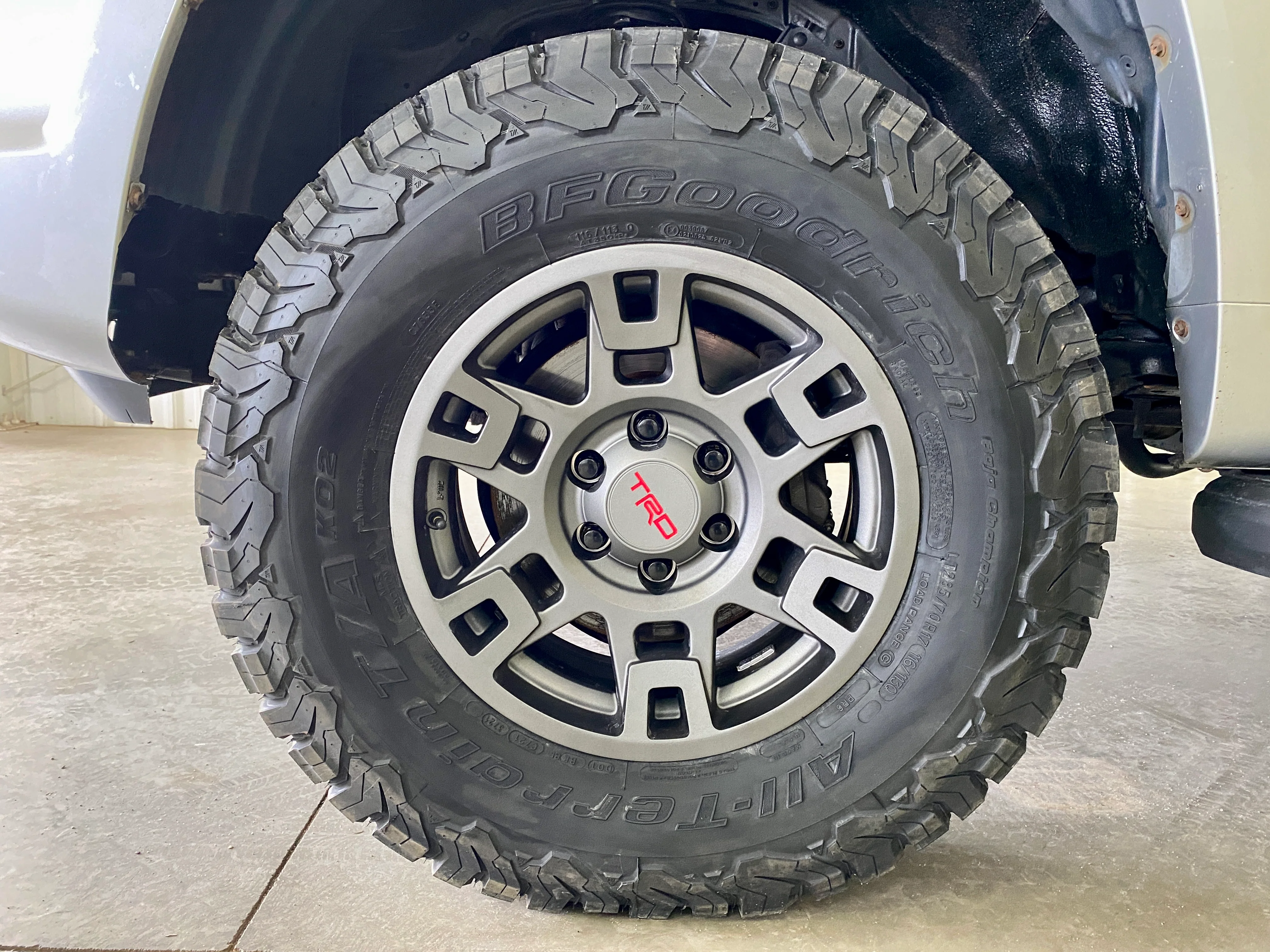 2012 Toyota 4Runner Limited 4WD - Image 9