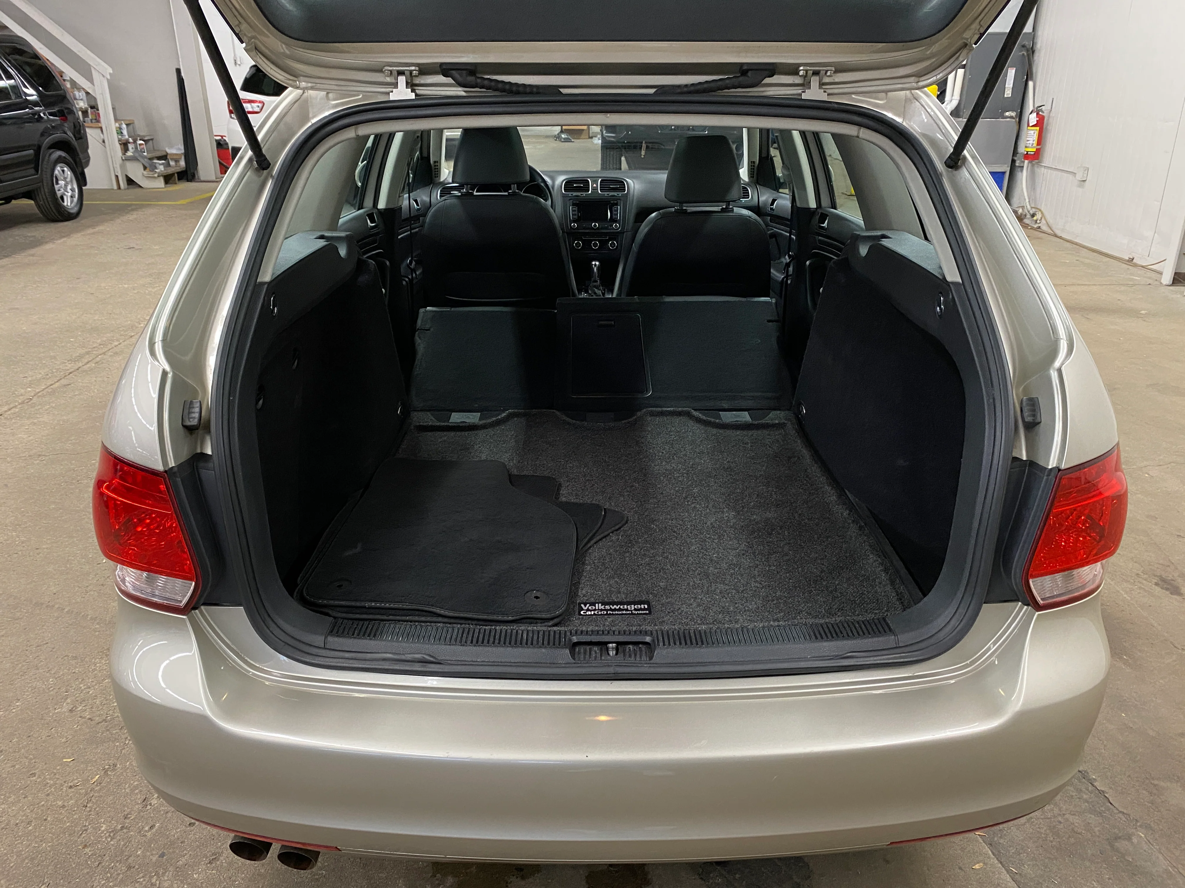 2012 Volkswagen Jetta TDI - Image 15