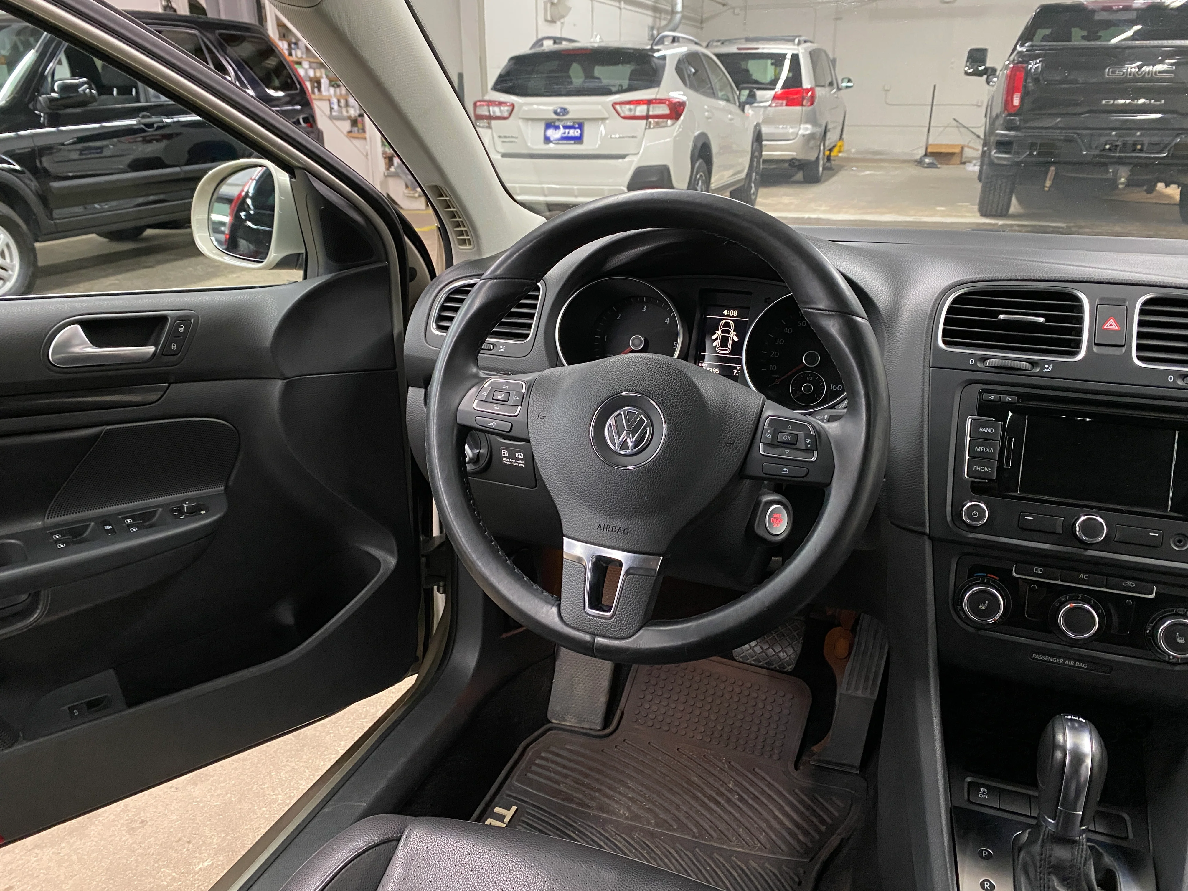 2012 Volkswagen Jetta TDI - Image 18