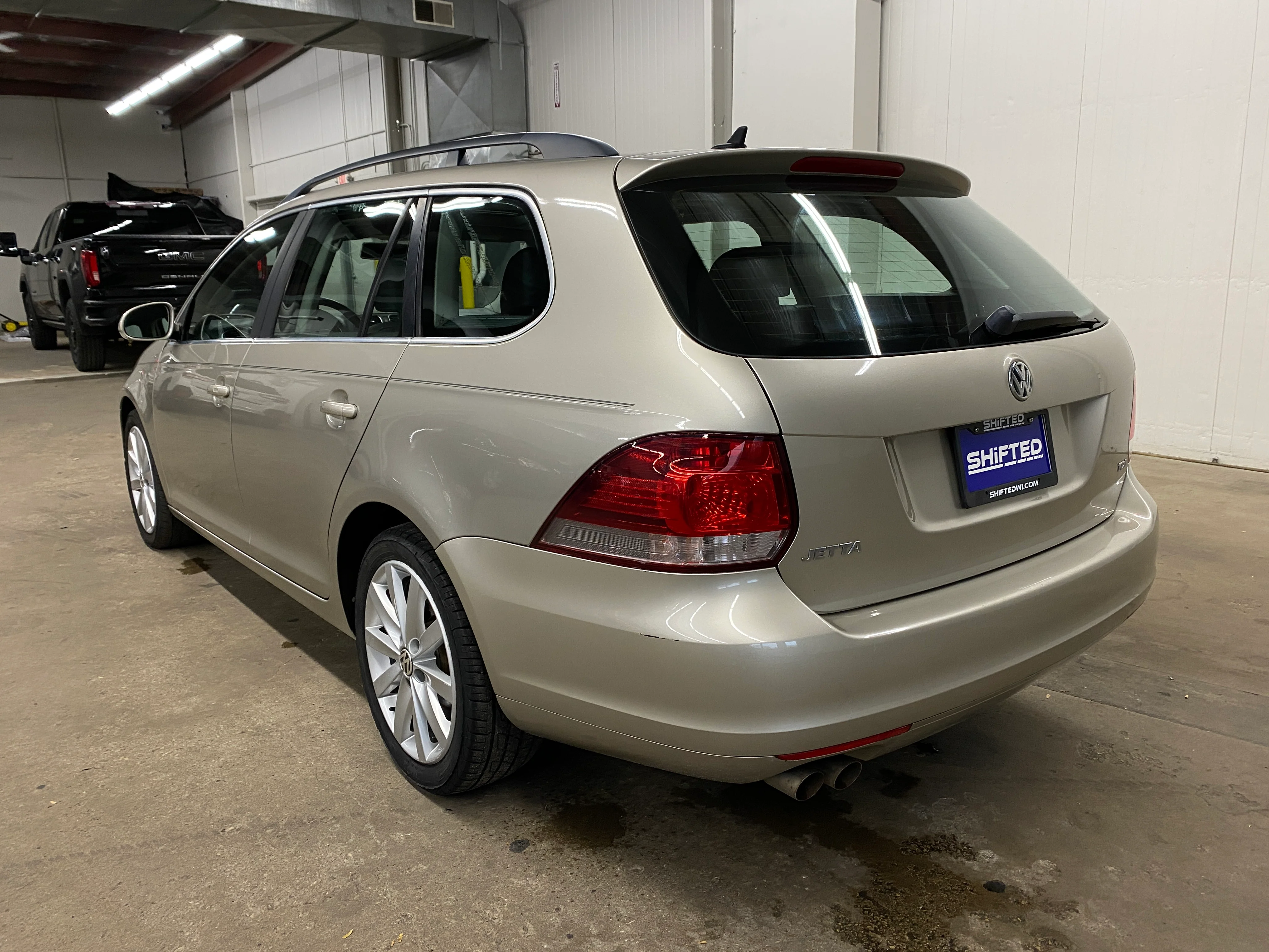 2012 Volkswagen Jetta TDI - Image 3
