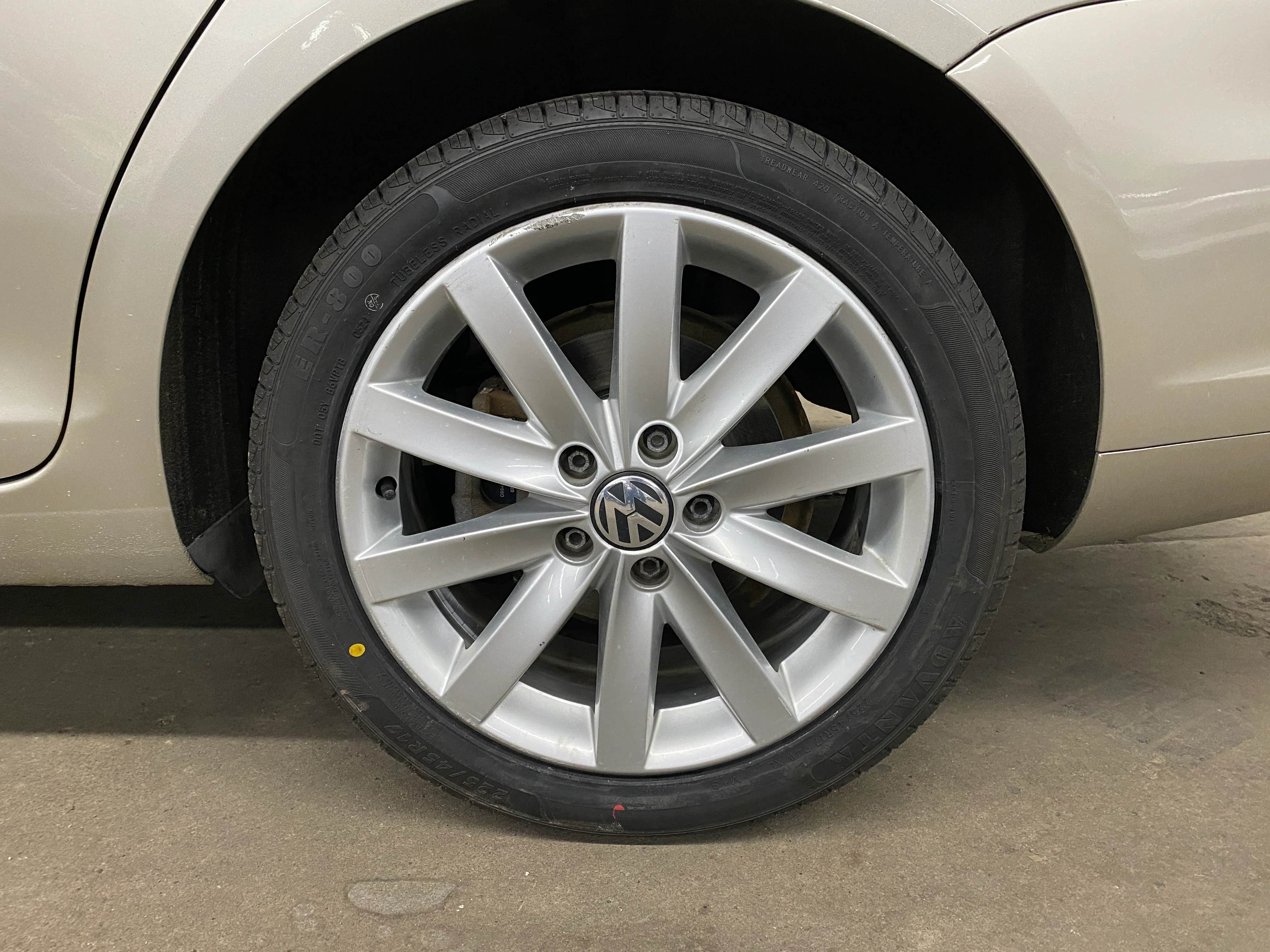2012 Volkswagen Jetta TDI - Image 32