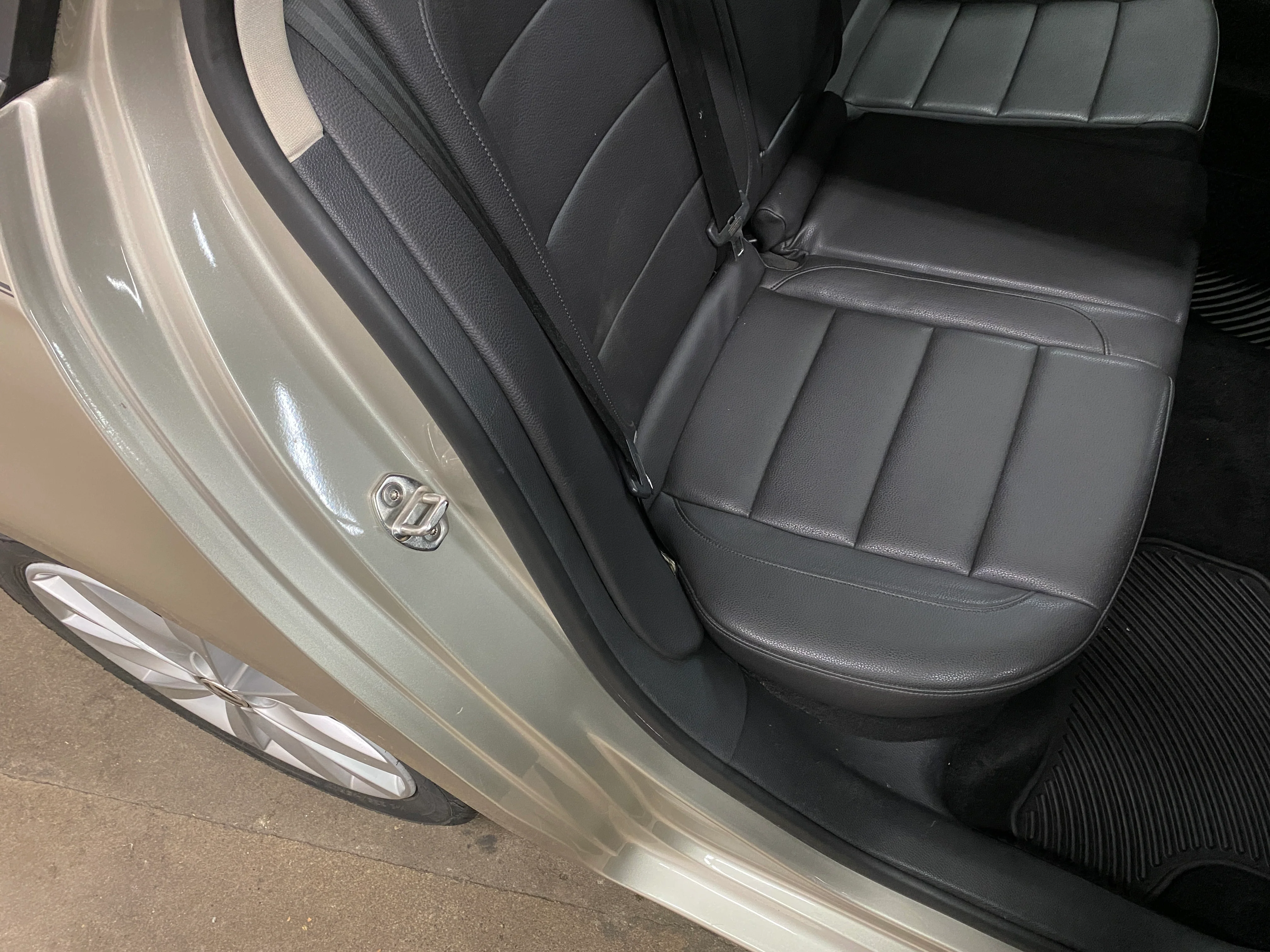 2012 Volkswagen Jetta TDI - Image 51