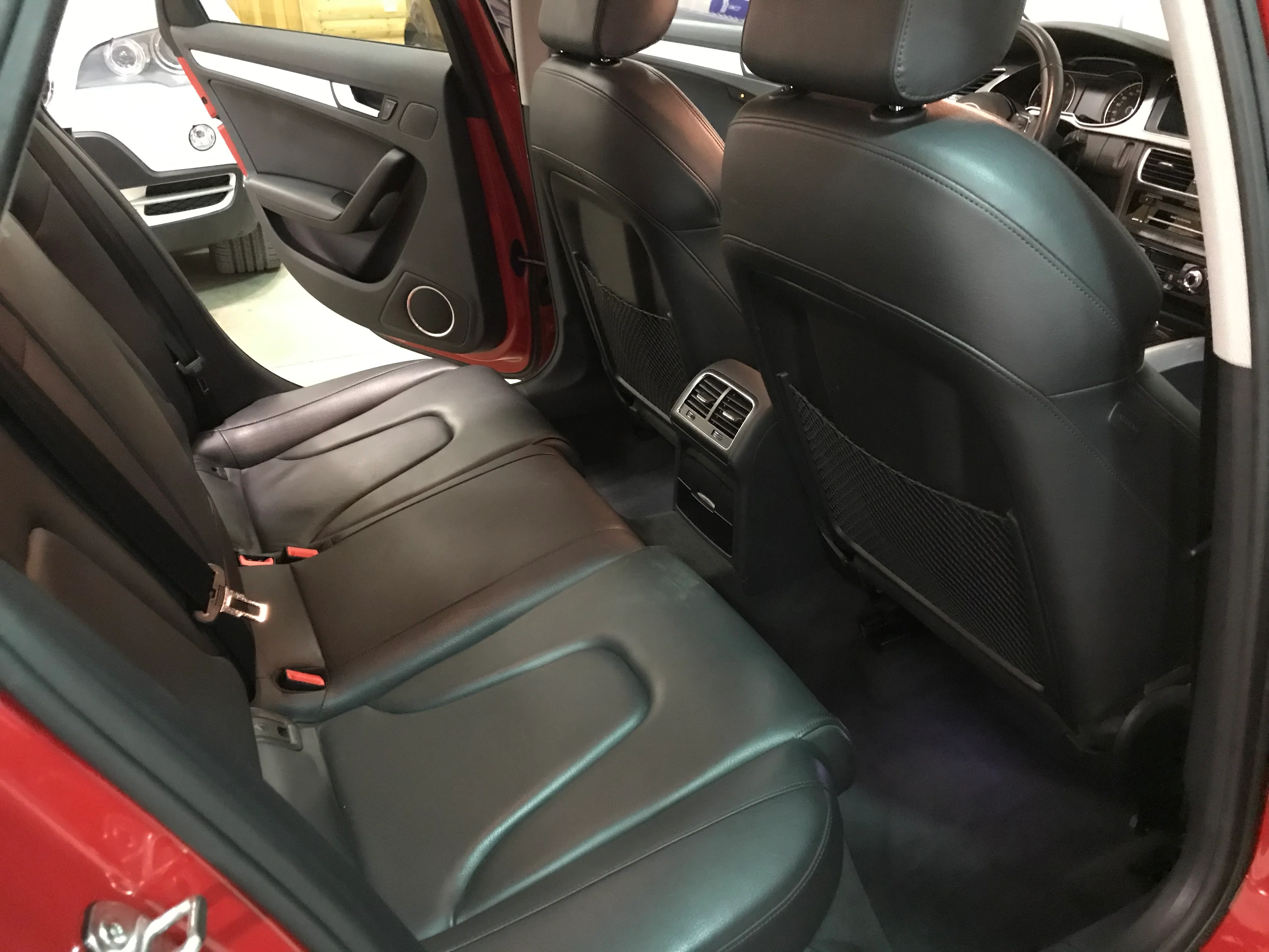 2013 Audi A4 - Image 14