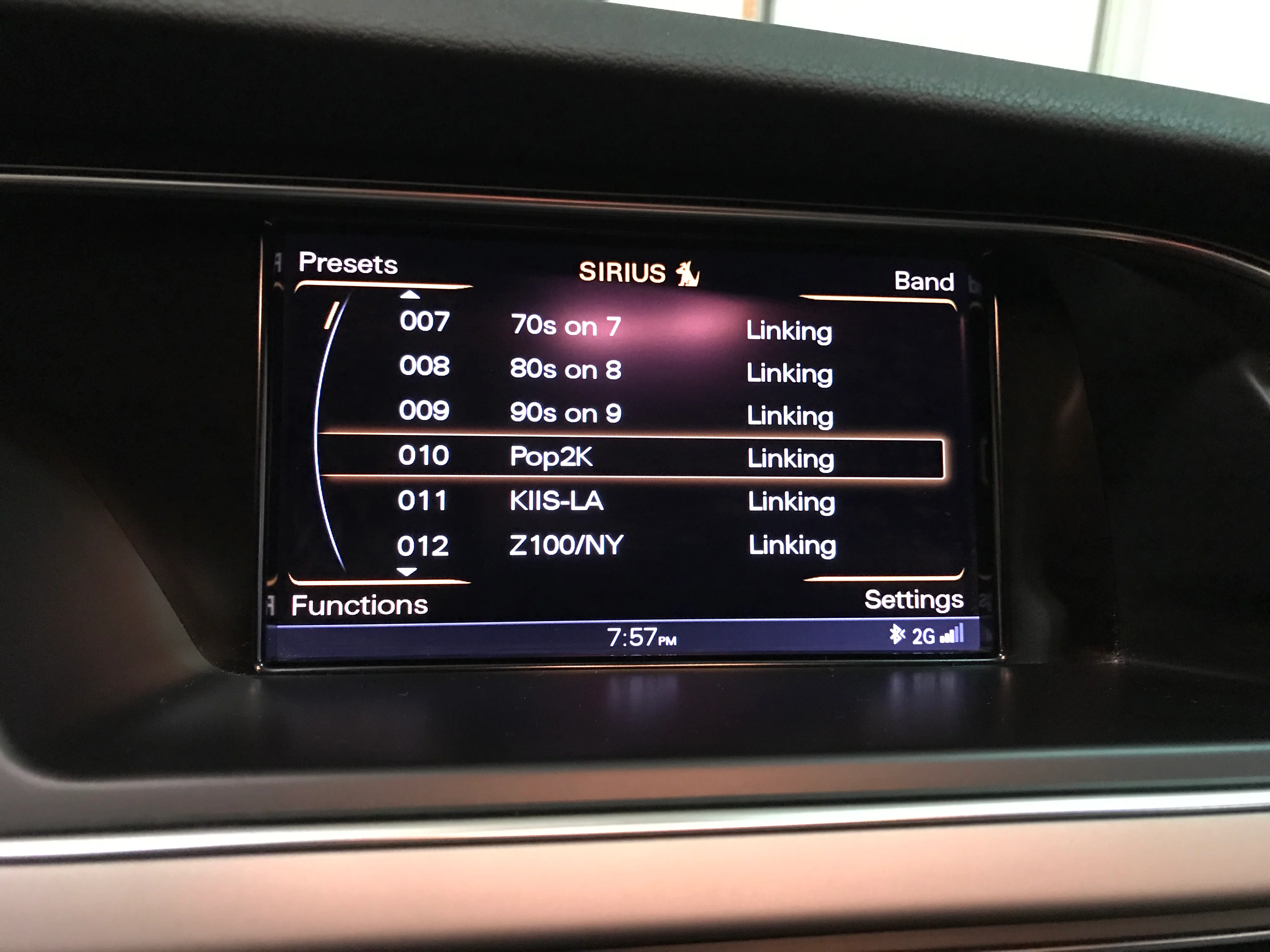2013 Audi A4 - Image 19