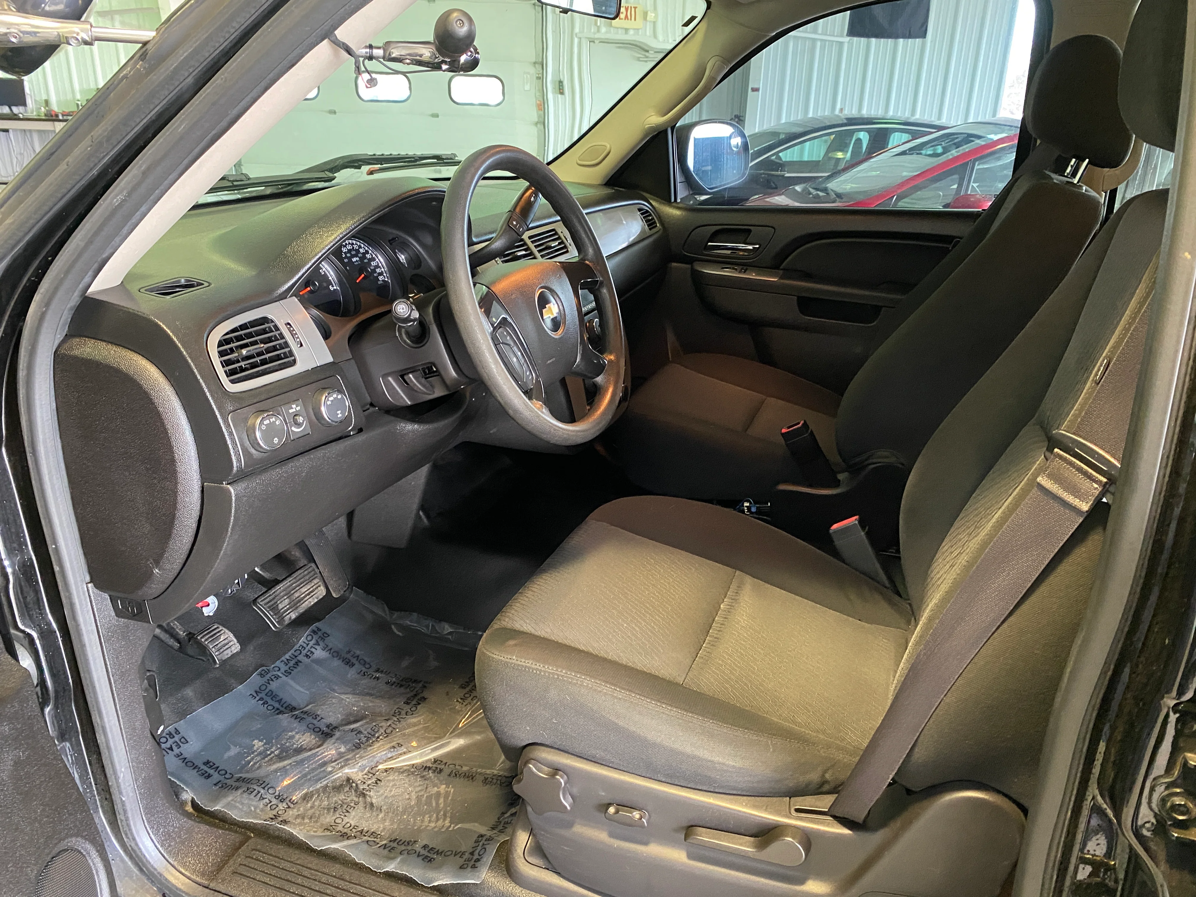 2013 Chevrolet Tahoe 4WD 5.3L - Image 10