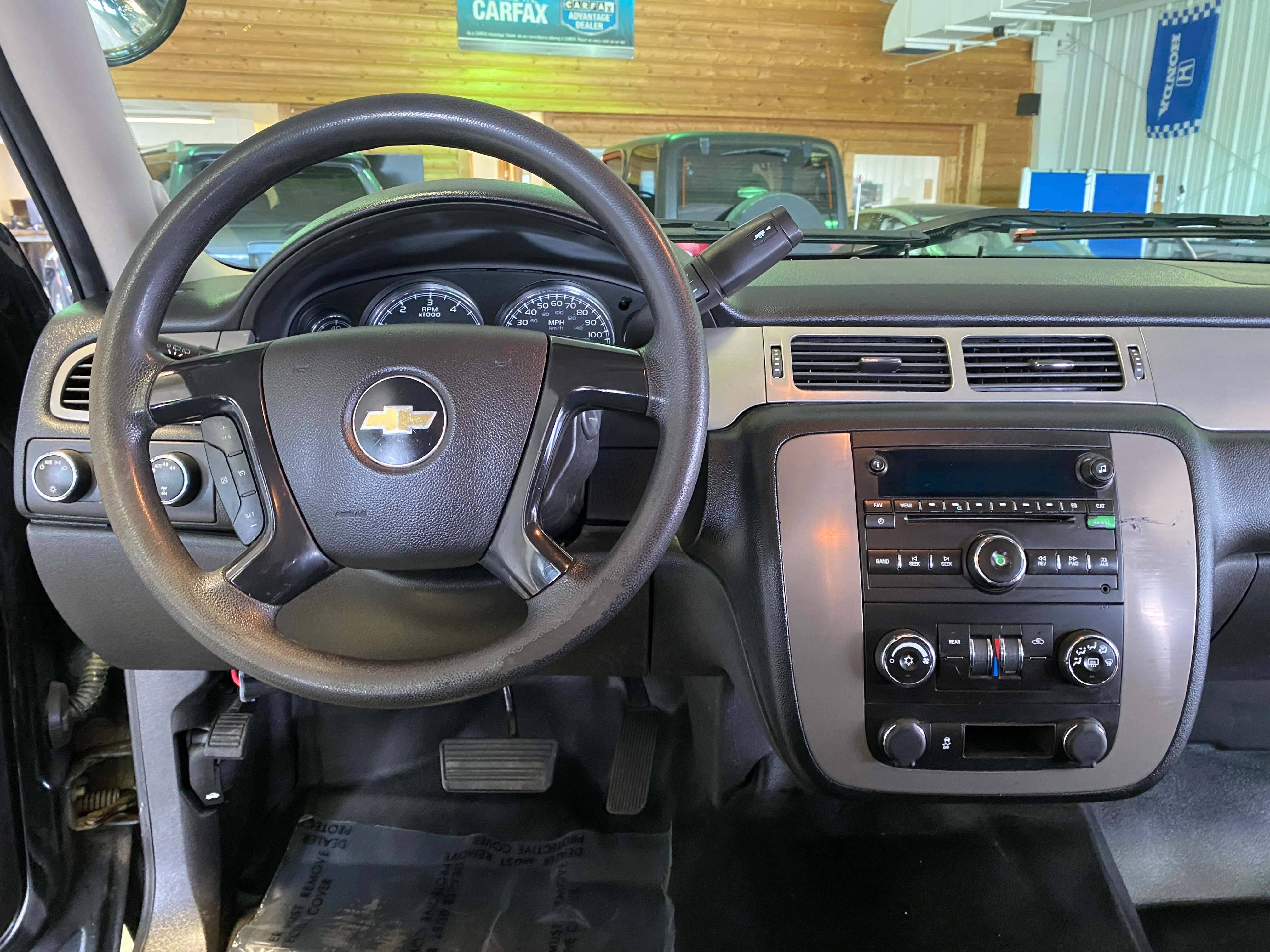 2013 Chevrolet Tahoe 4WD 5.3L - Image 21