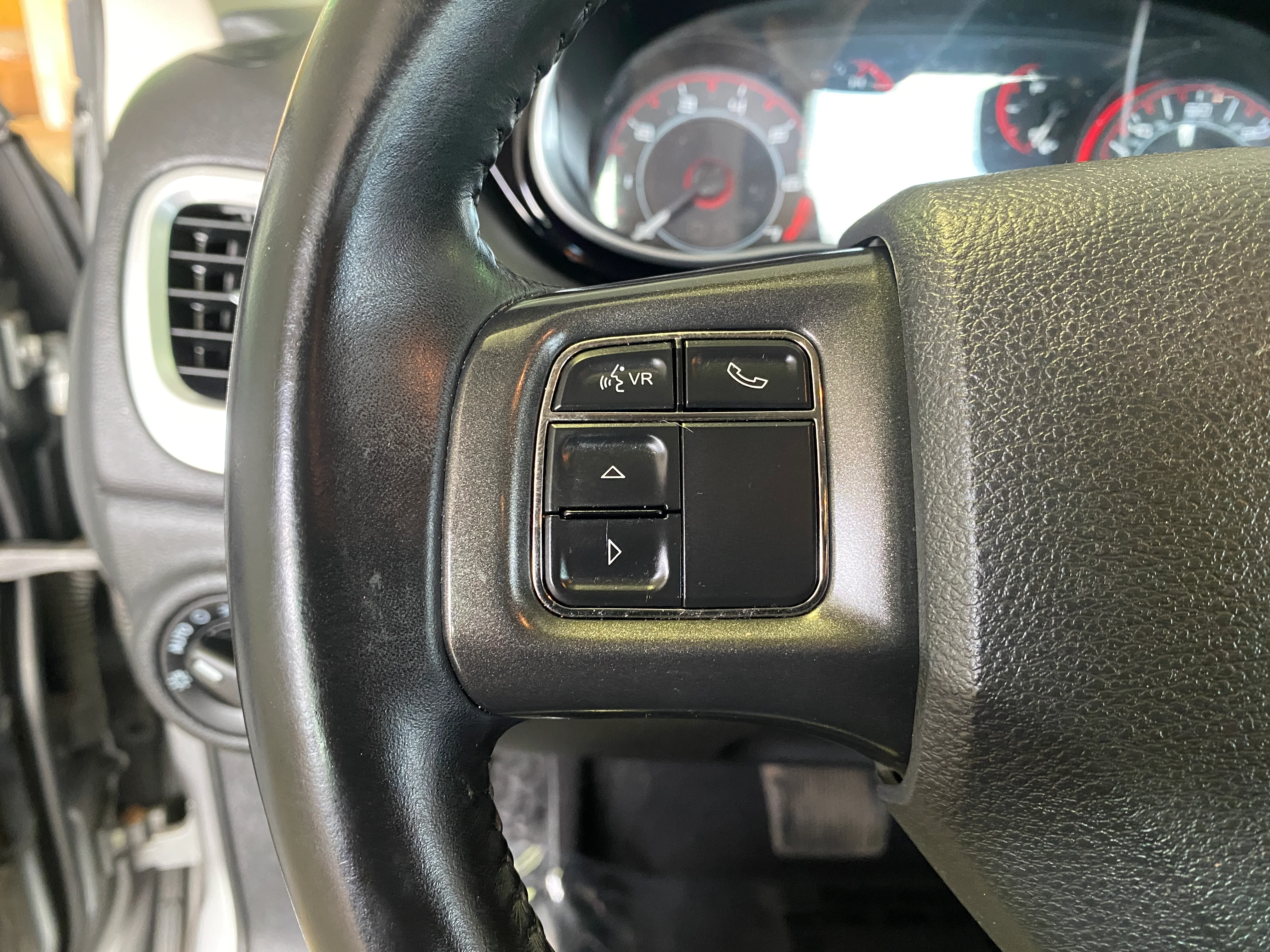 2013 Dodge Dart SXT - Image 20