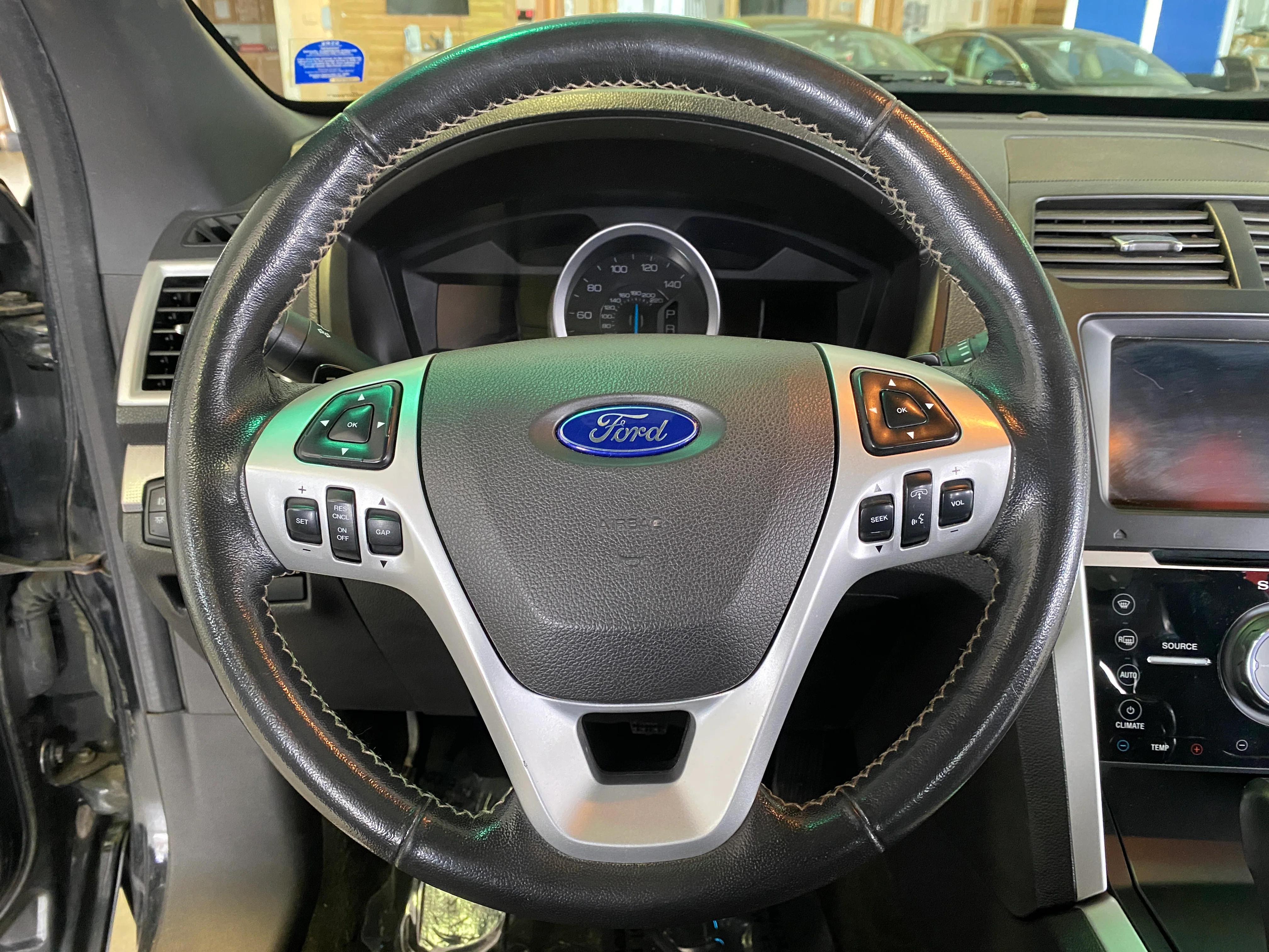 2013 Ford Explorer Sport 4WD - Image 19