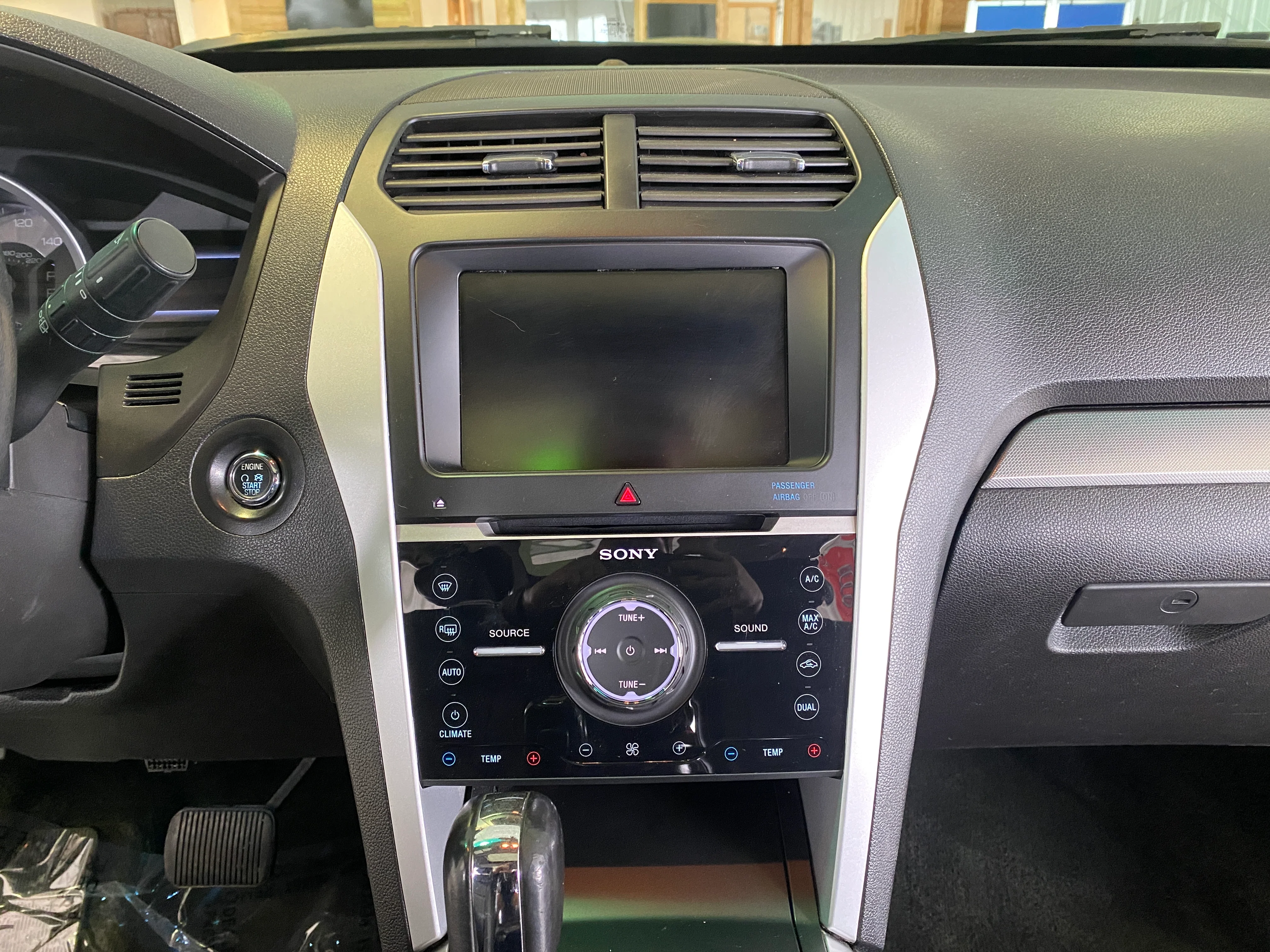 2013 Ford Explorer Sport 4WD - Image 20