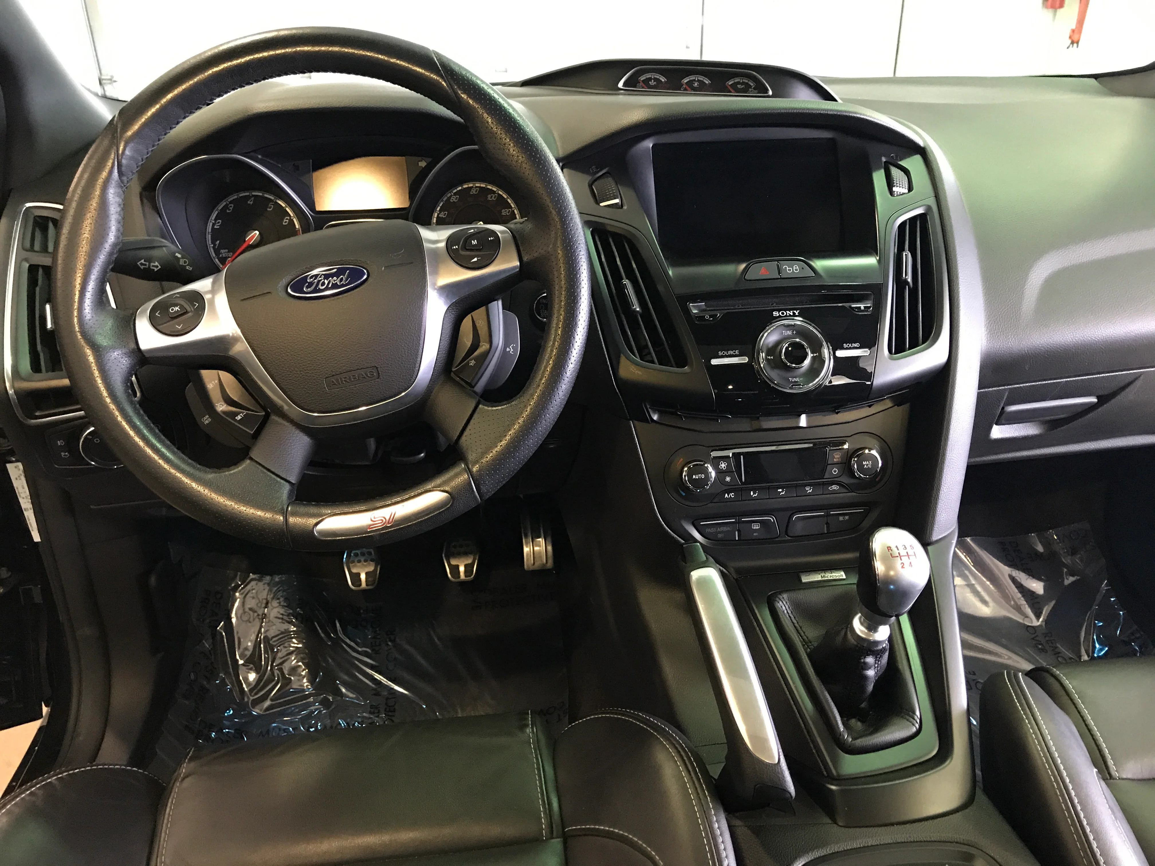 2013 Ford Focus ST - Image 16