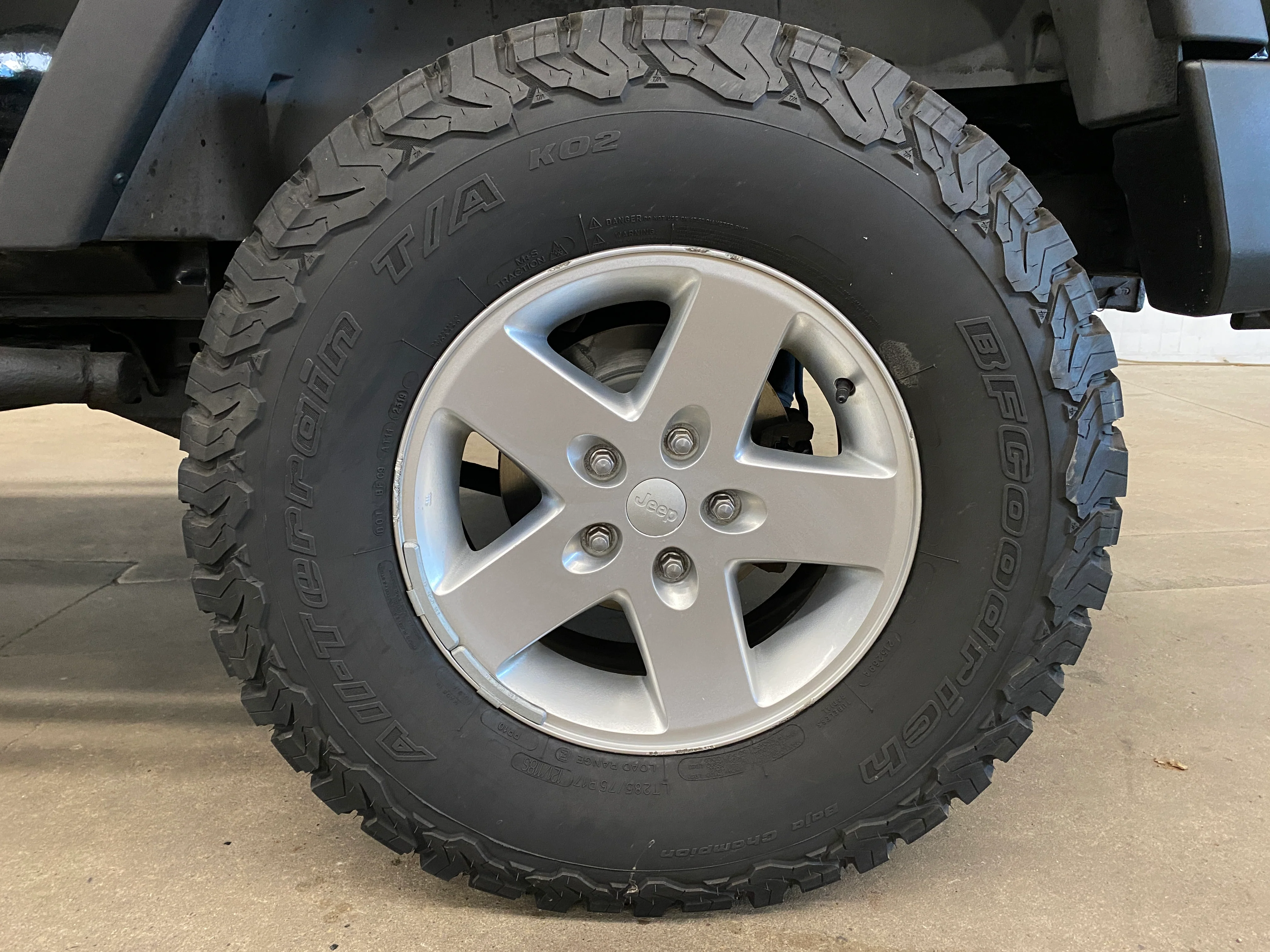 2013 Jeep Wrangler Sport 4WD Manual - Image 28