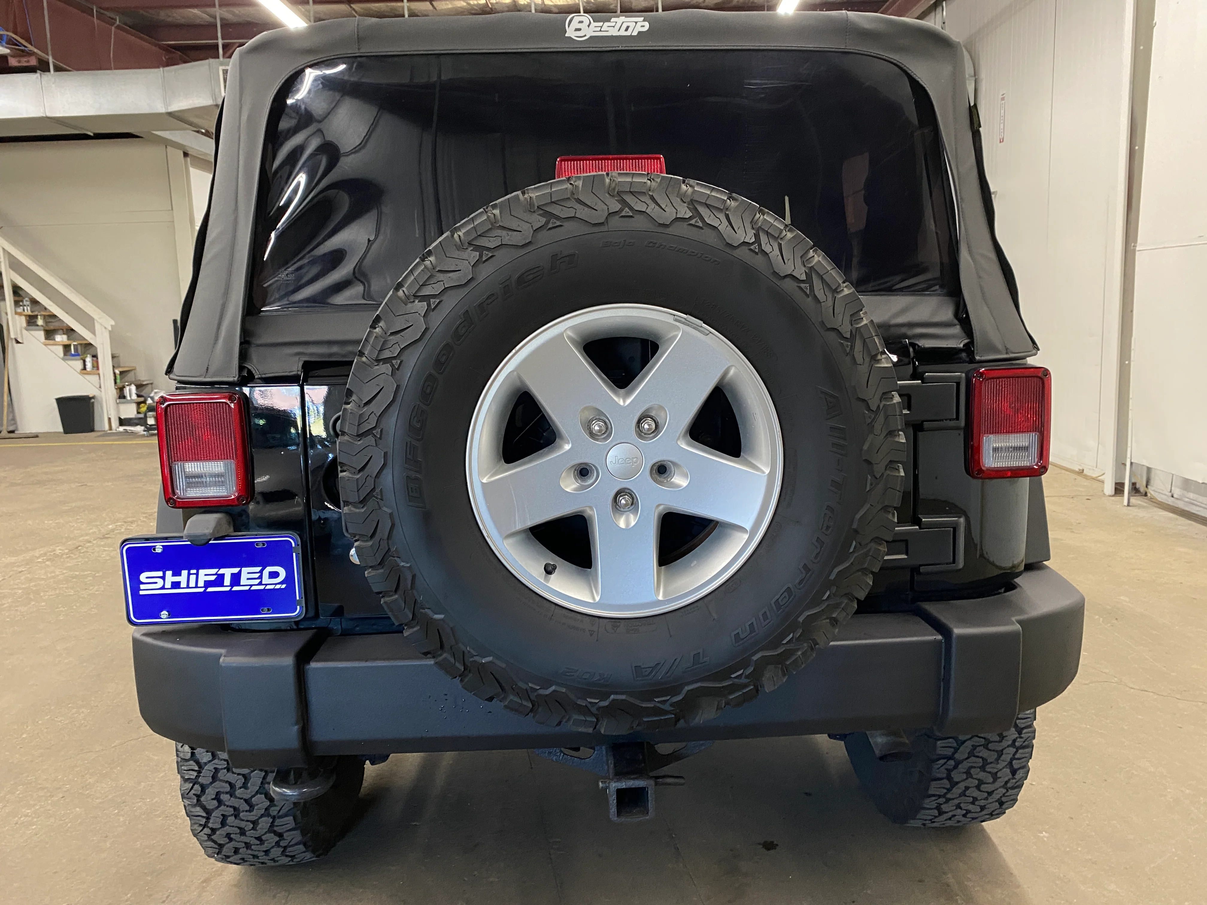 2013 Jeep Wrangler Sport 4WD Manual - Image 4