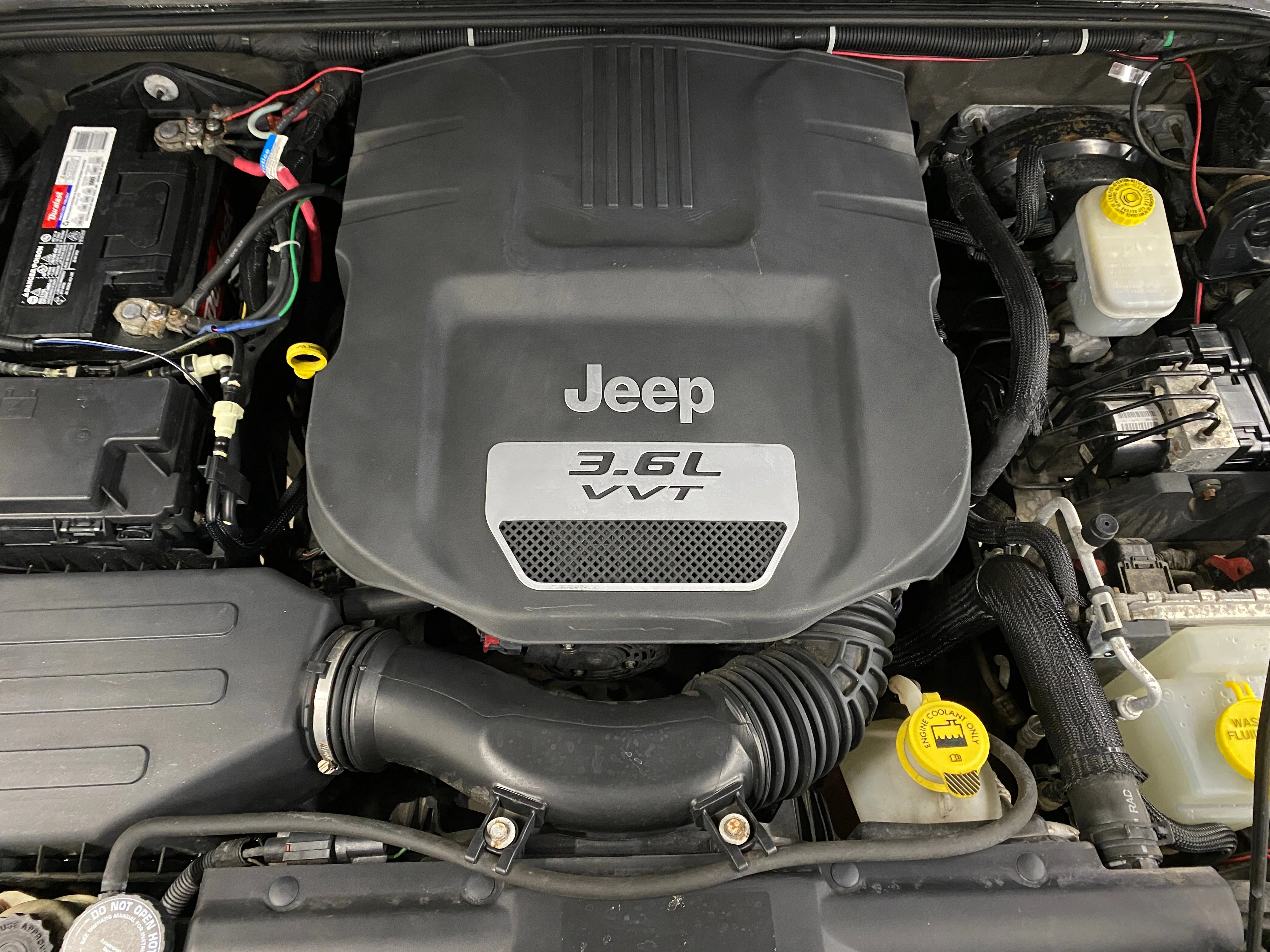 2013 Jeep Wrangler Sport 4WD Manual - Image 9