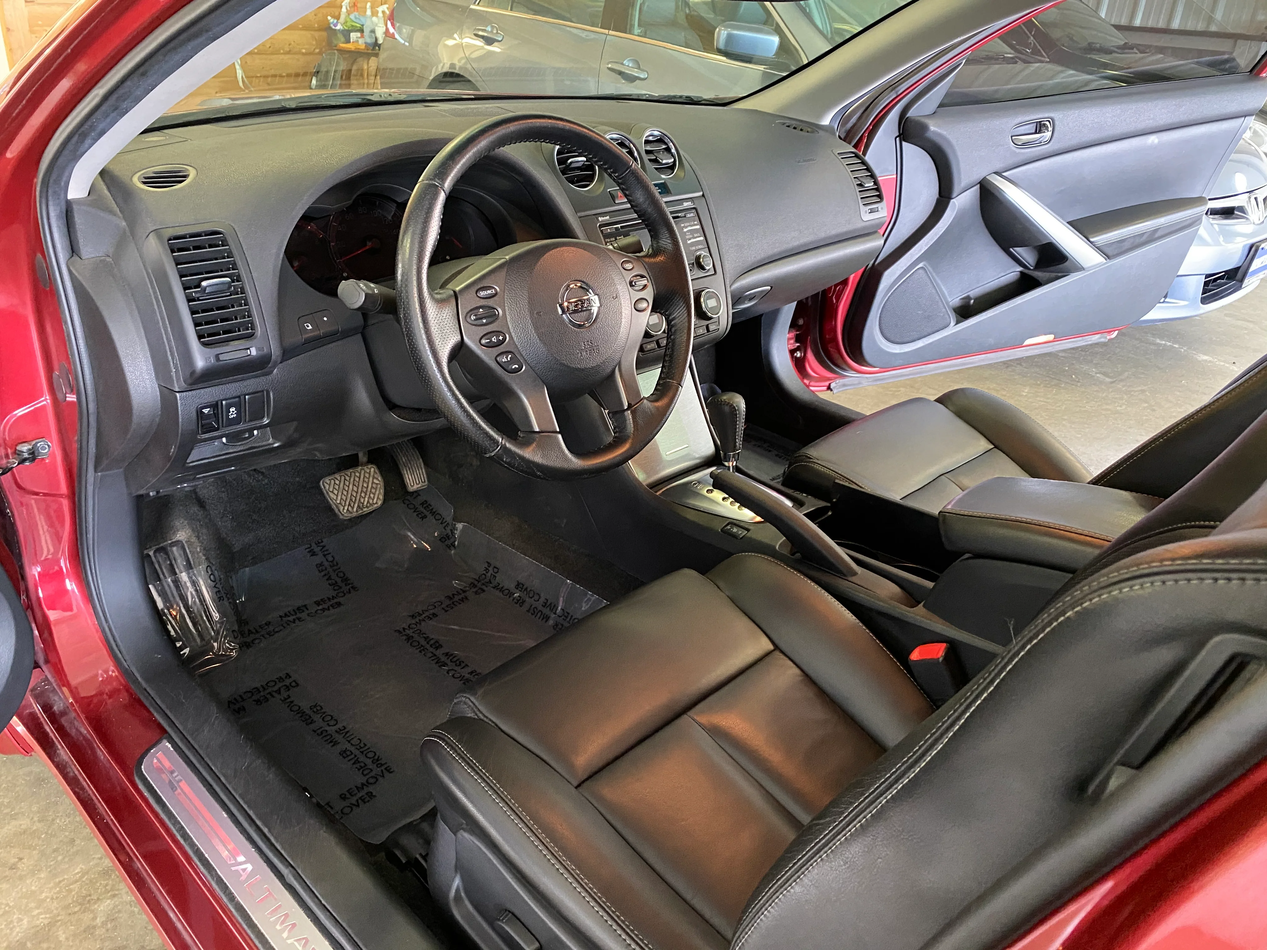 2013 Nissan Altima 2.5 S Coupe - Image 11