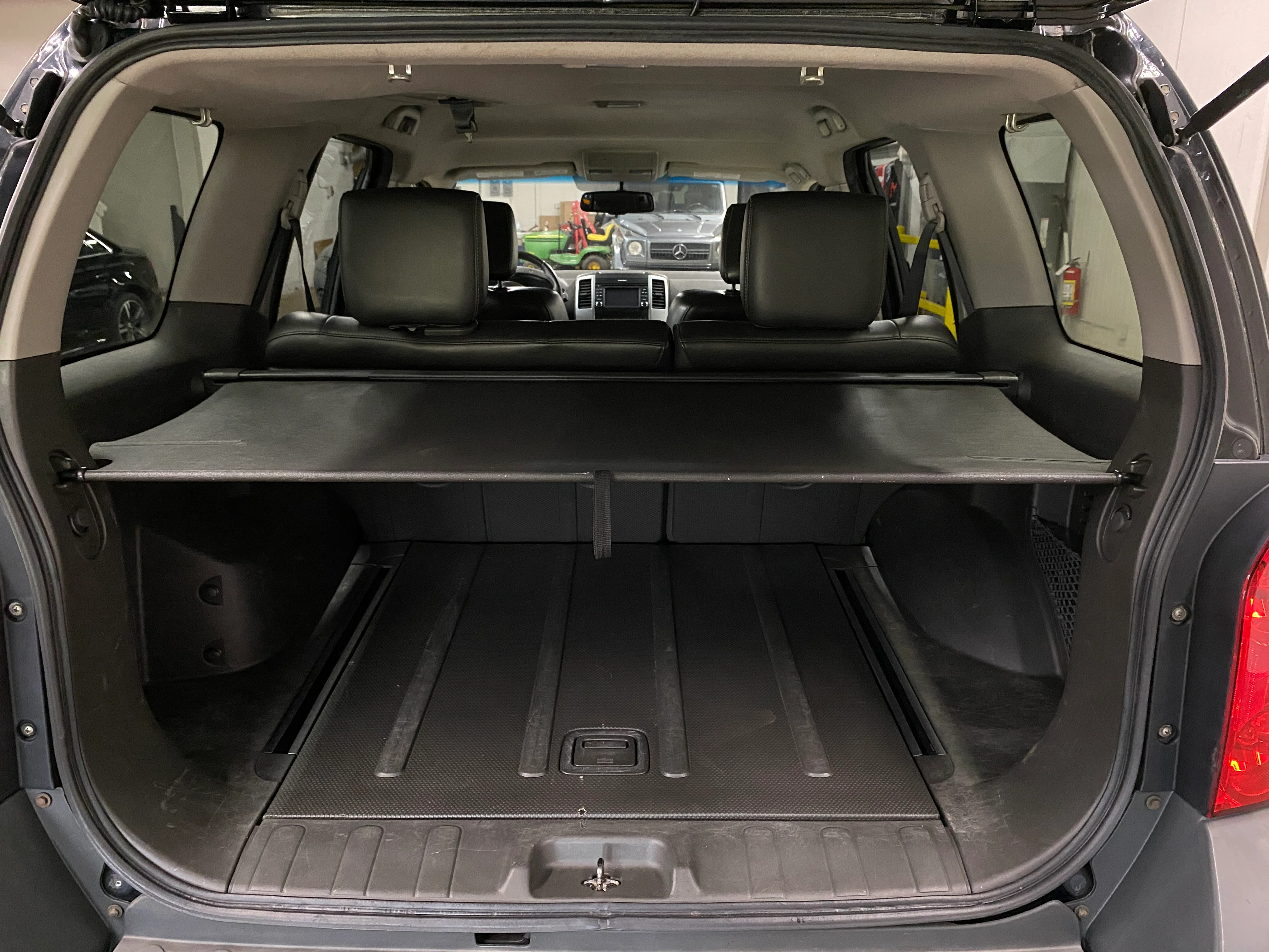 2013 Nissan Xterra PRO-4X 4WD - Image 16