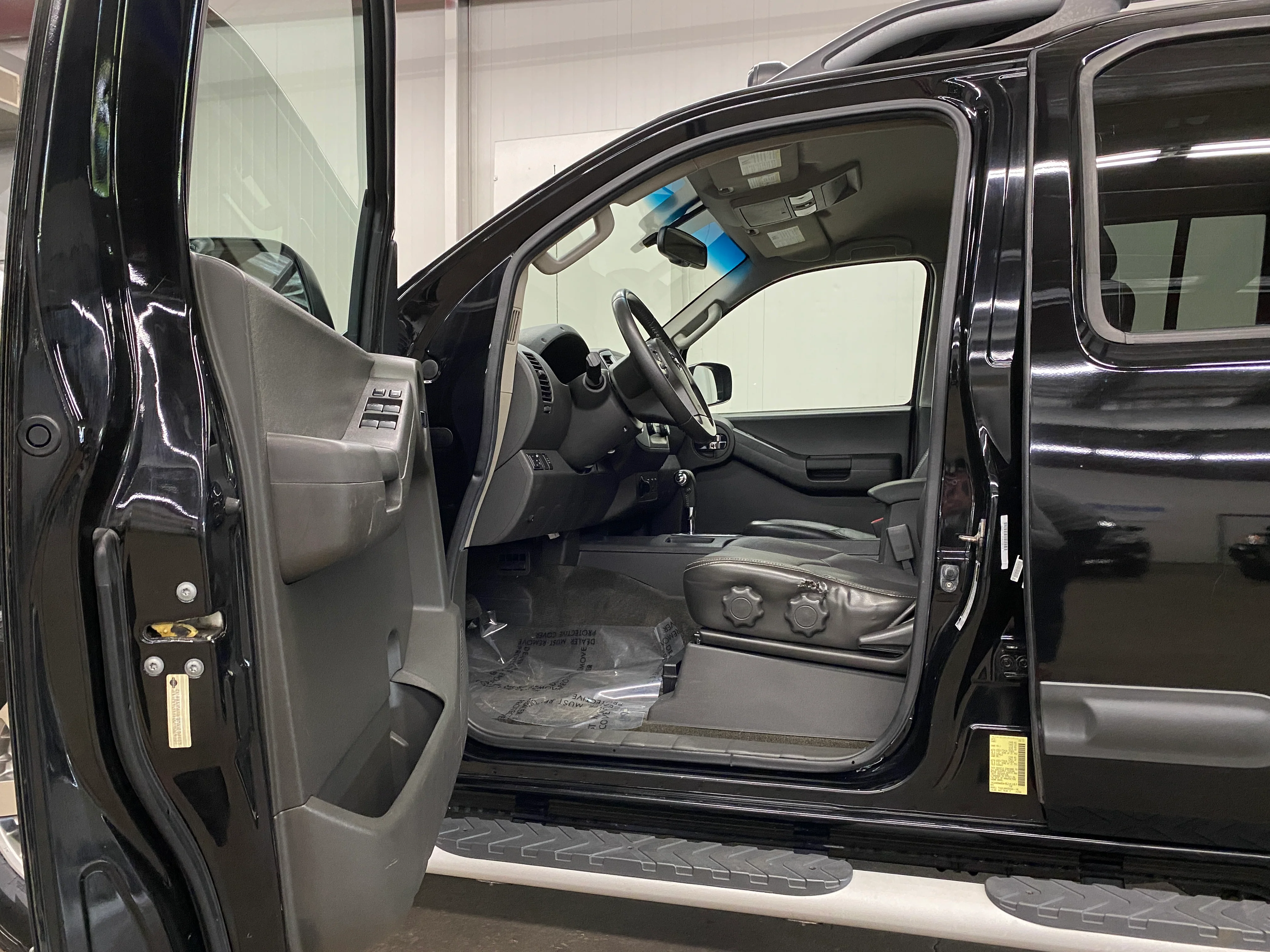 2013 Nissan Xterra PRO-4X 4WD - Image 38