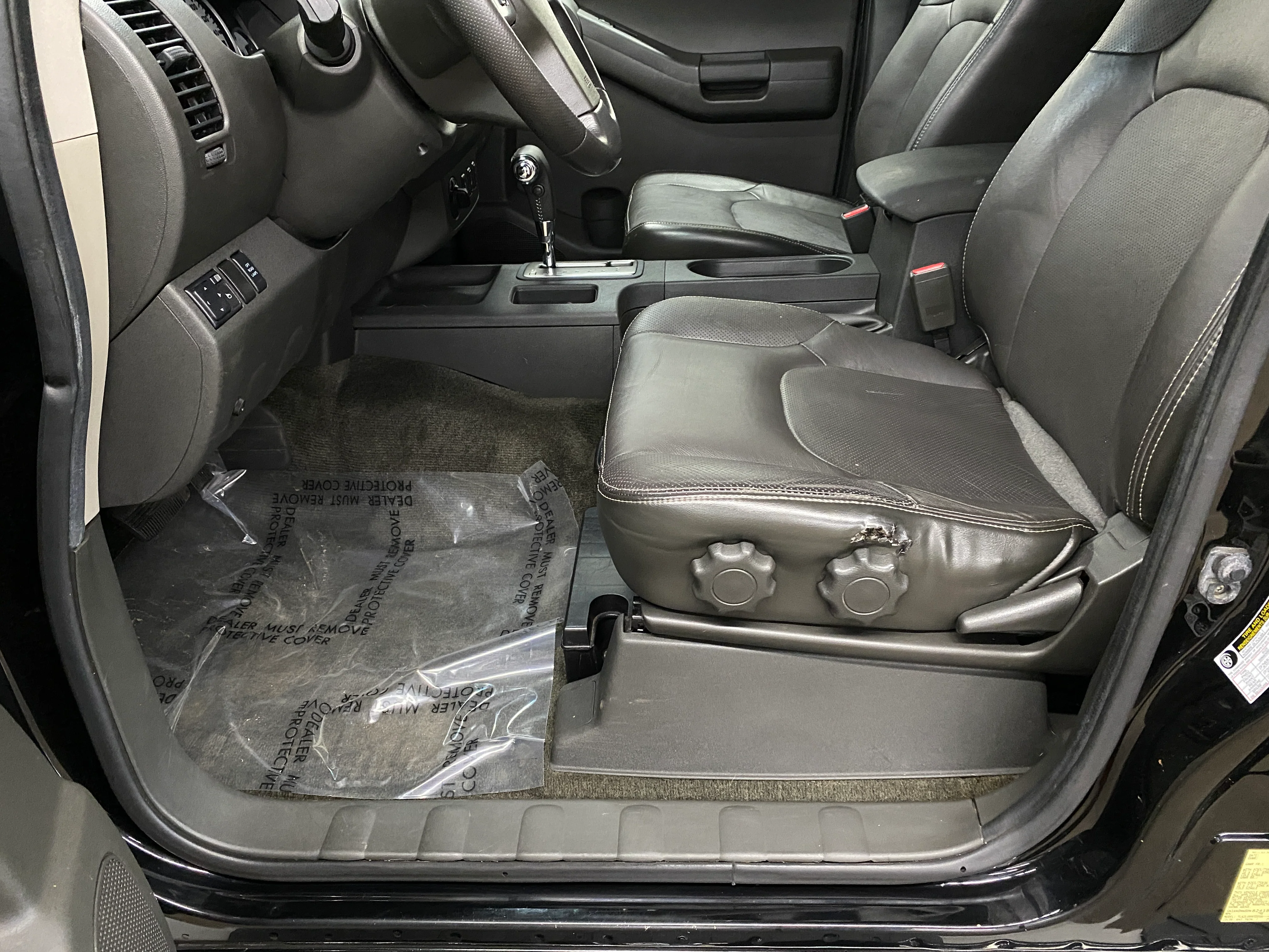 2013 Nissan Xterra PRO-4X 4WD - Image 40