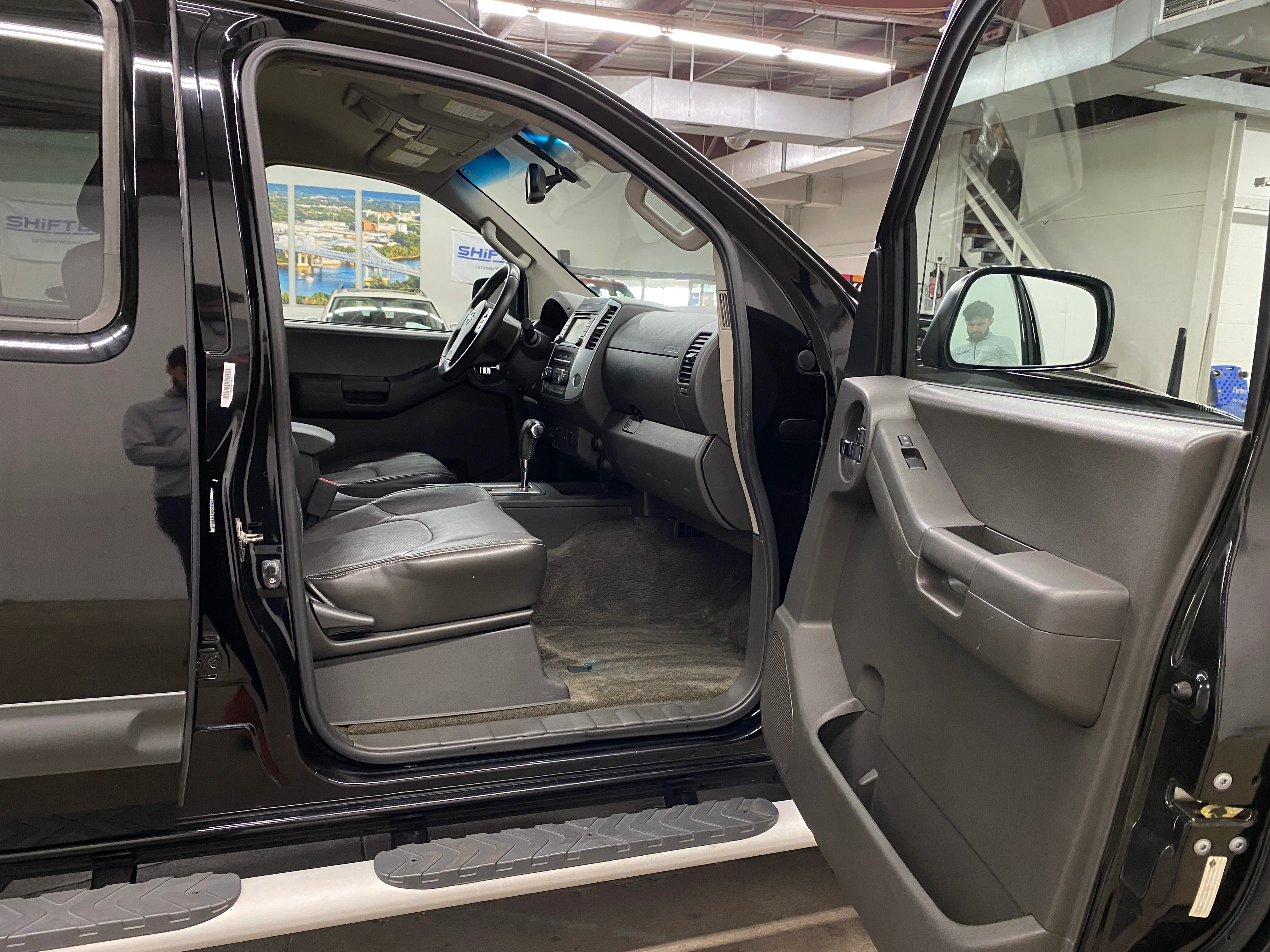 2013 Nissan Xterra PRO-4X 4WD - Image 45