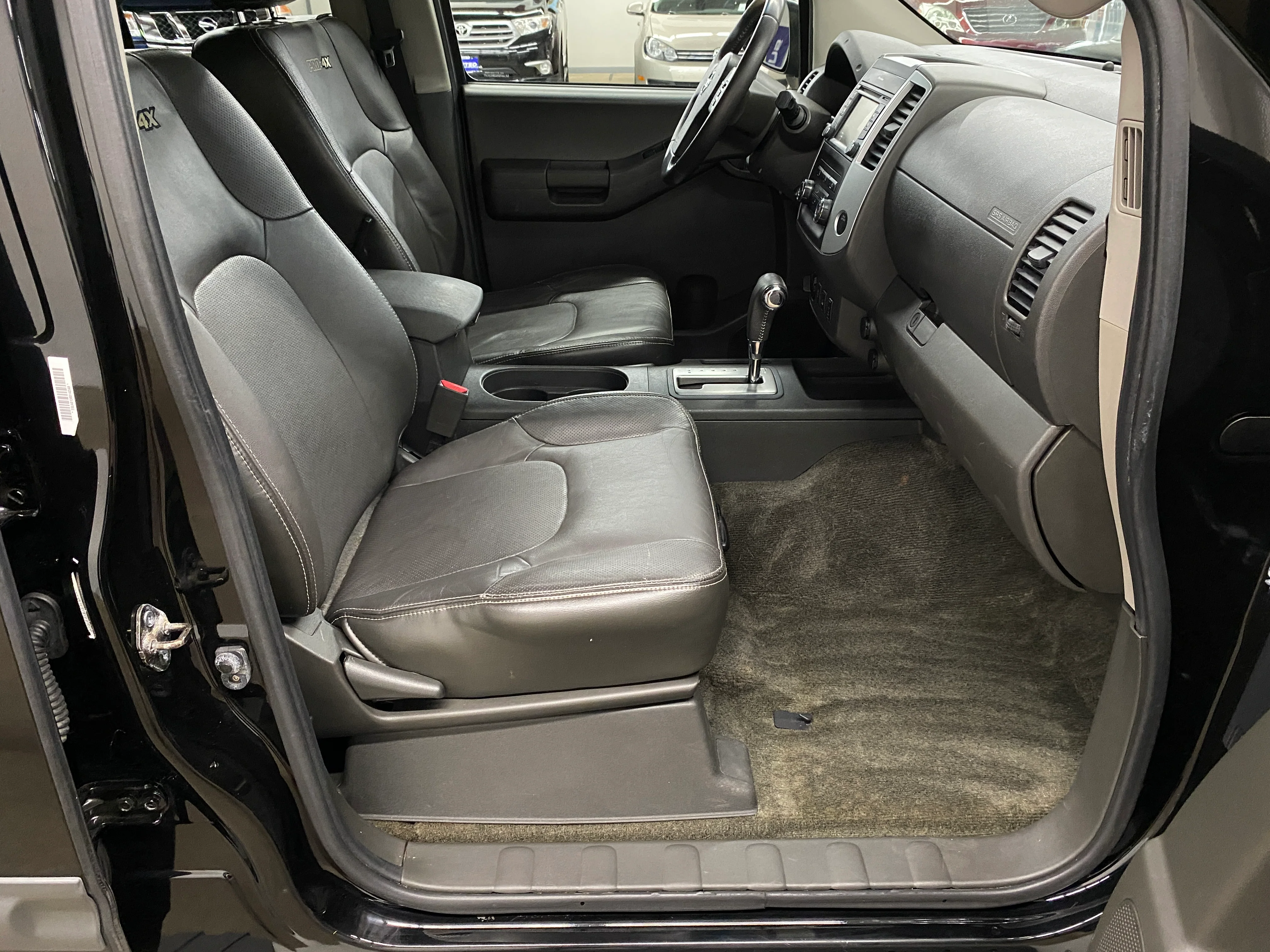 2013 Nissan Xterra PRO-4X 4WD - Image 47