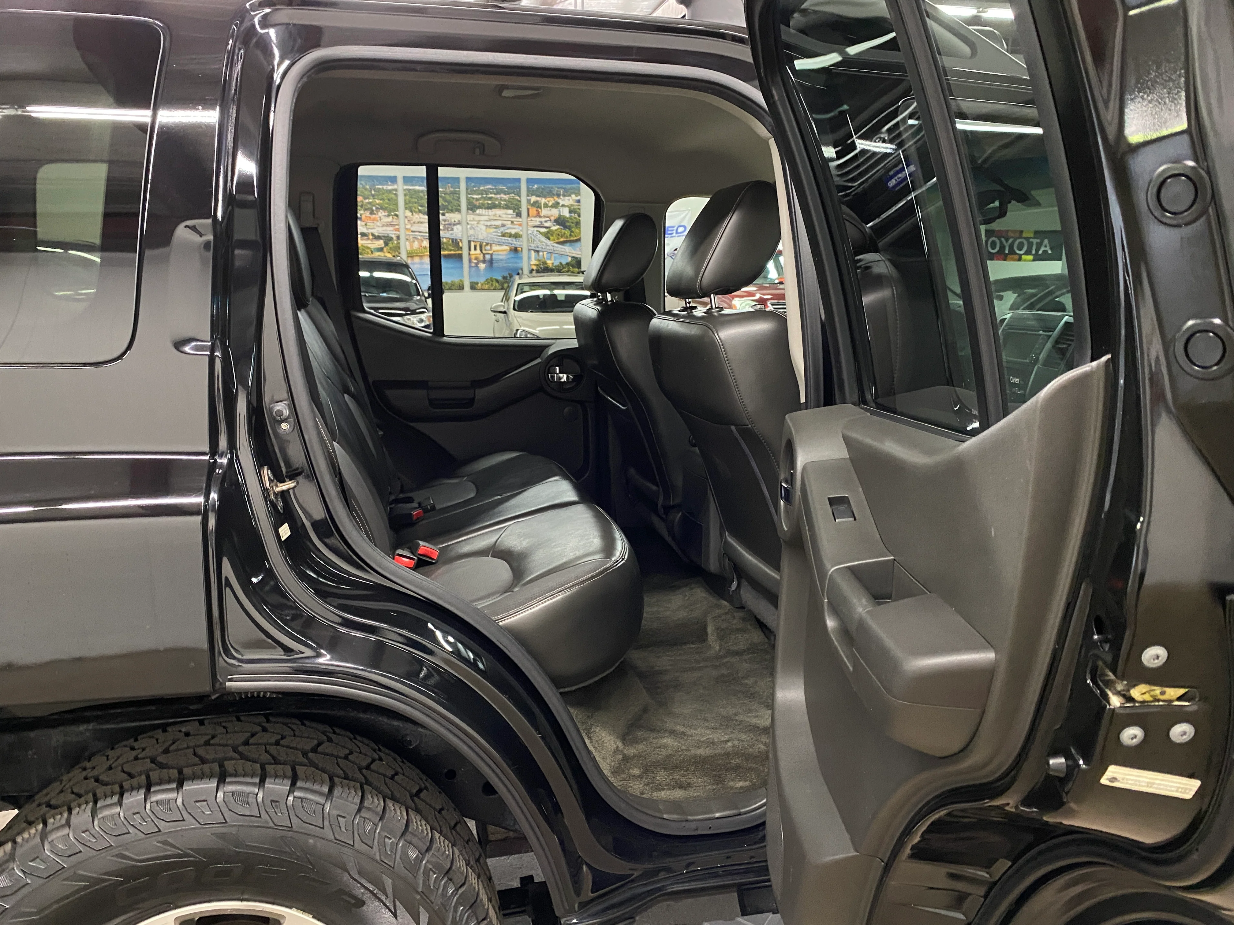 2013 Nissan Xterra PRO-4X 4WD - Image 49