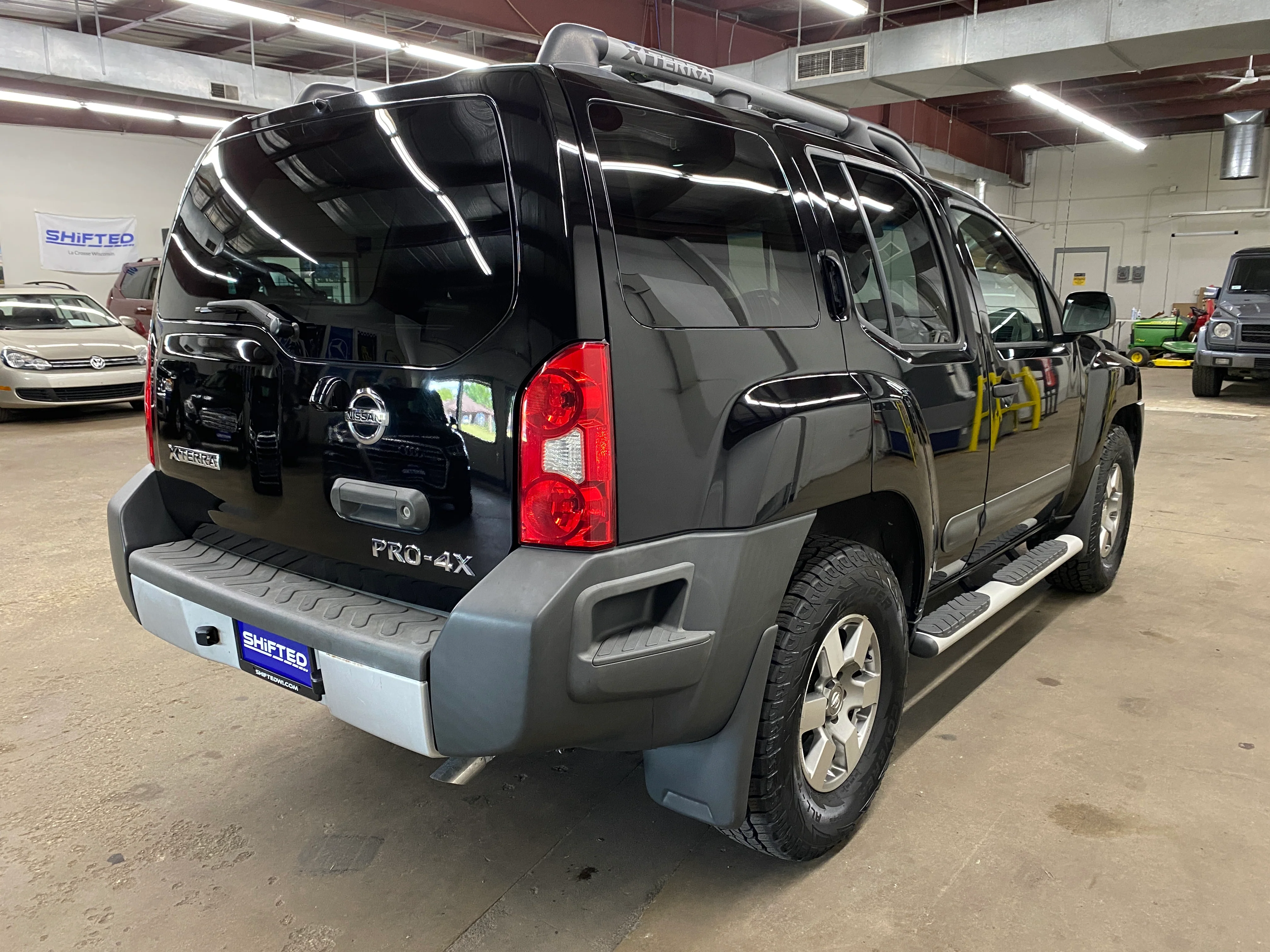 2013 Nissan Xterra PRO-4X 4WD - Image 5