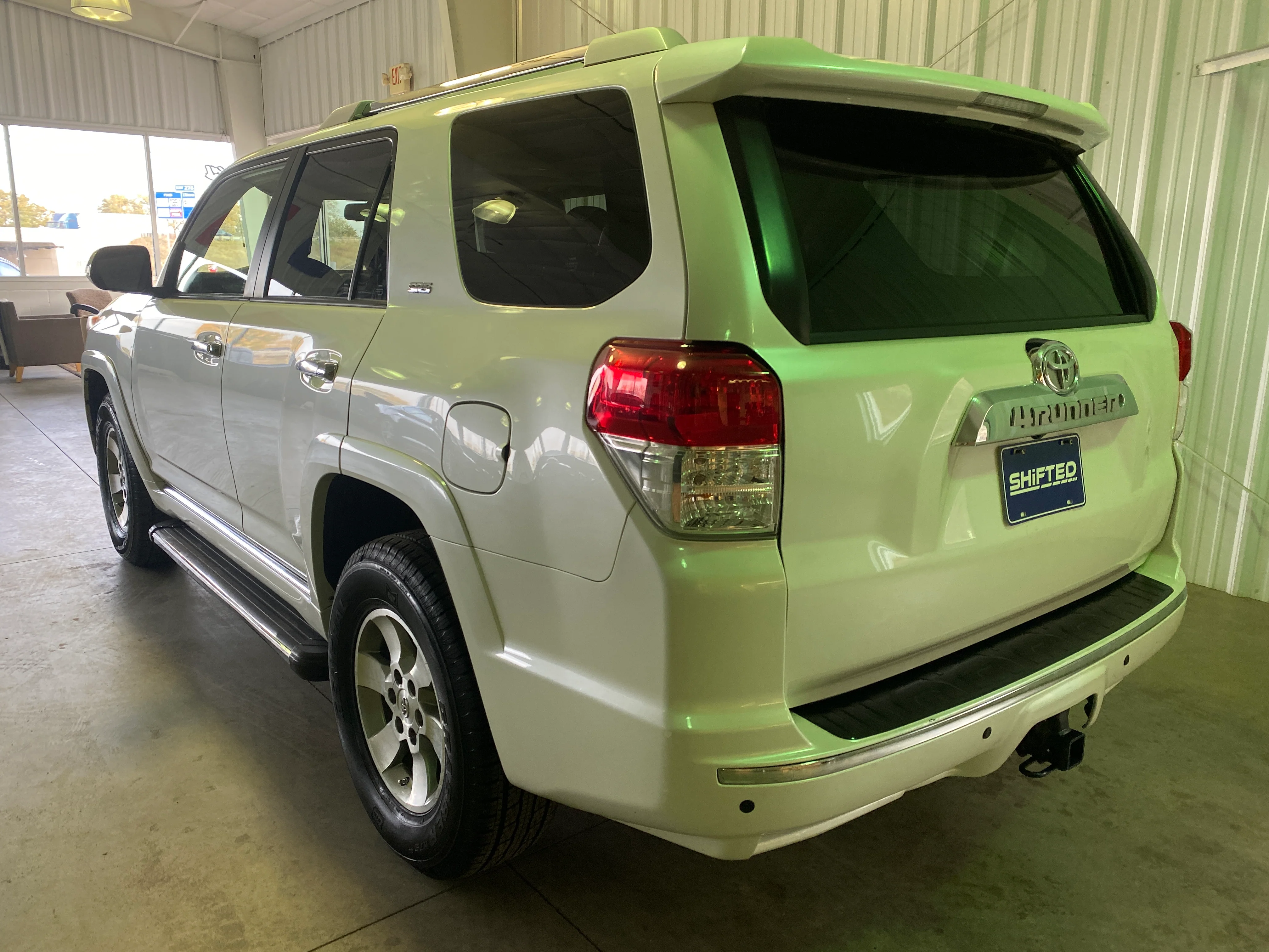 2013 Toyota 4Runner SR5 Premium 4WD - Image 3