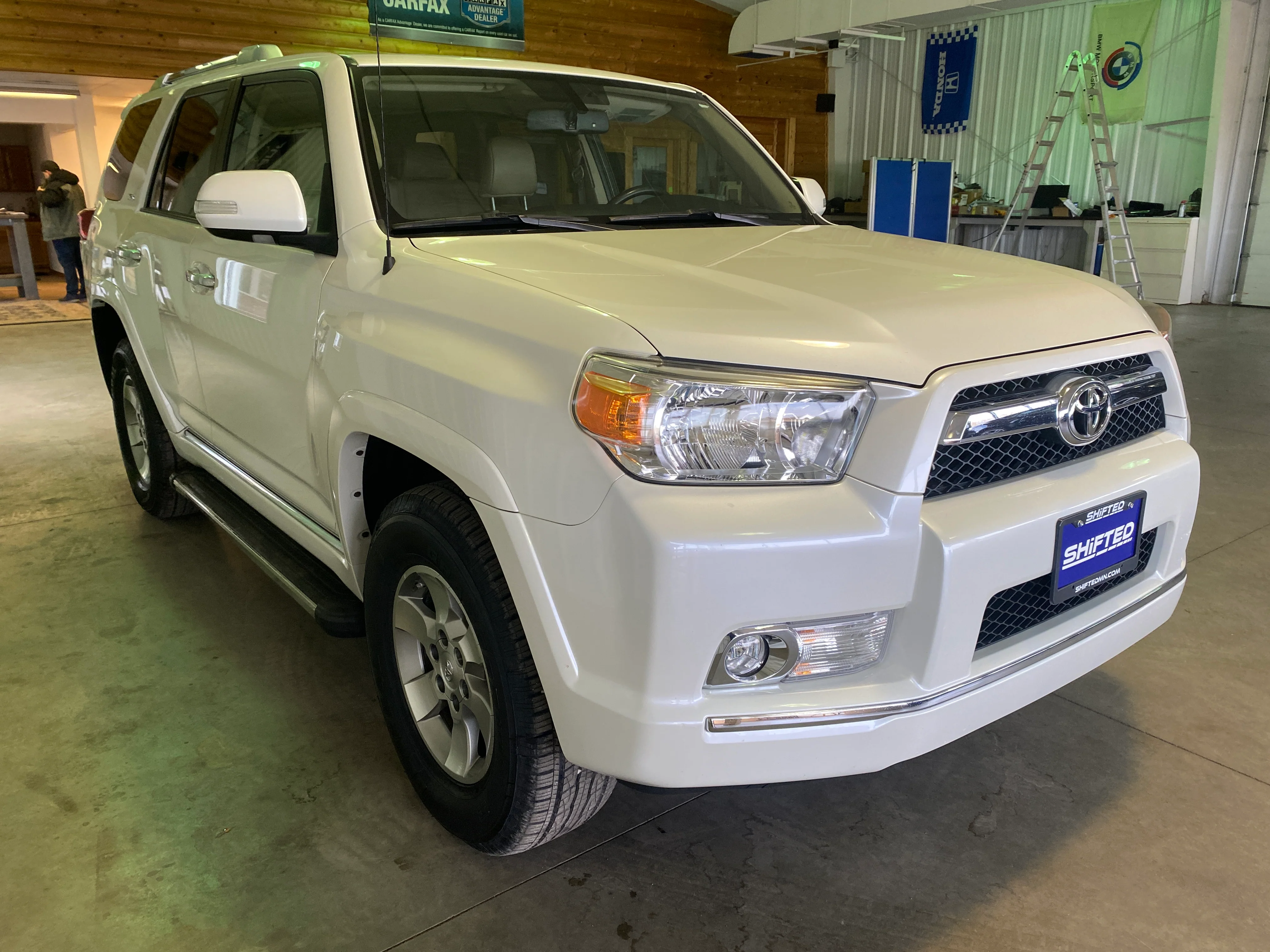 2013 Toyota 4Runner SR5 Premium 4WD - Image 6