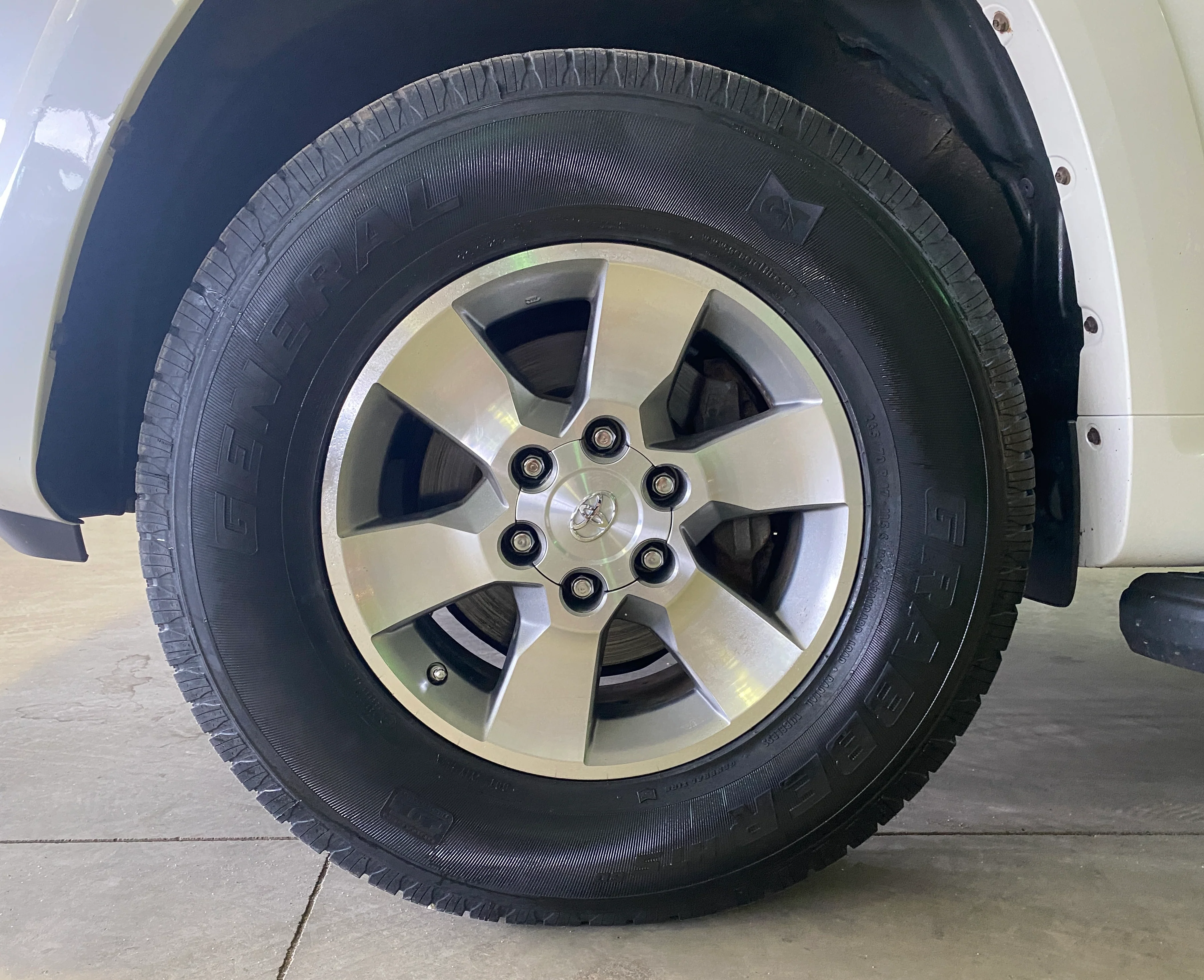 2013 Toyota 4Runner SR5 Premium 4WD - Image 8