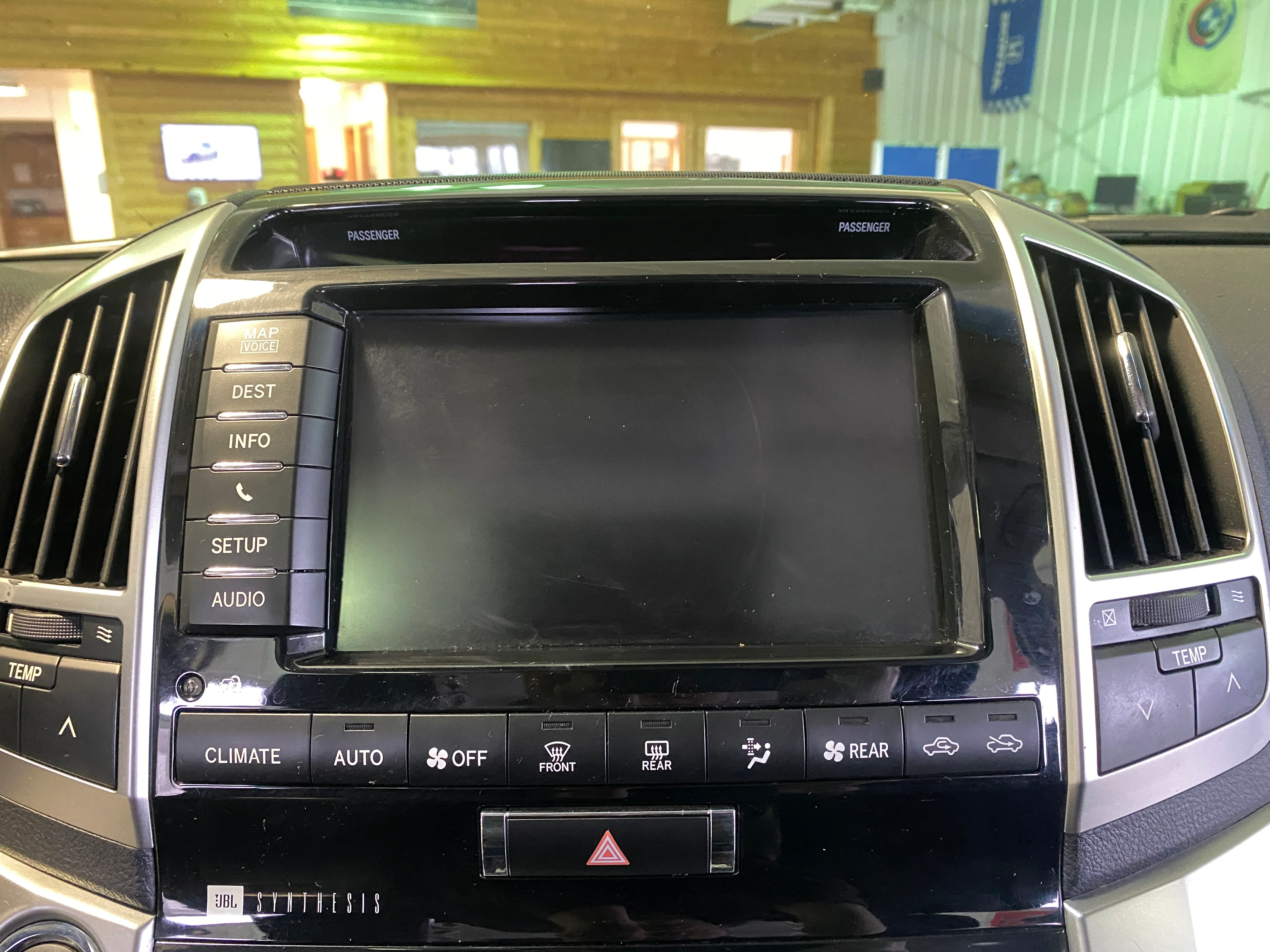 2013 Toyota Land Cruiser - Image 20