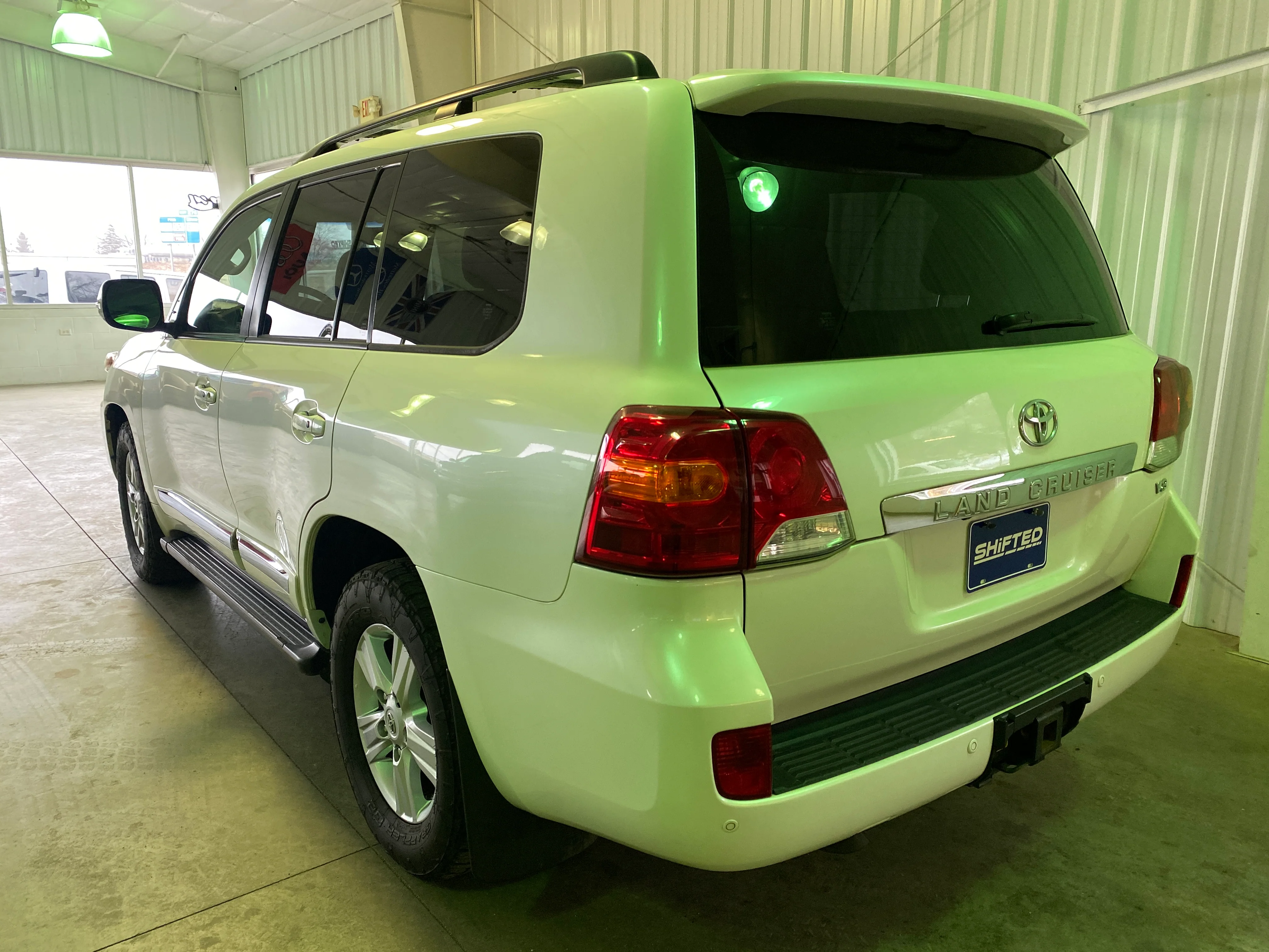 2013 Toyota Land Cruiser - Image 3