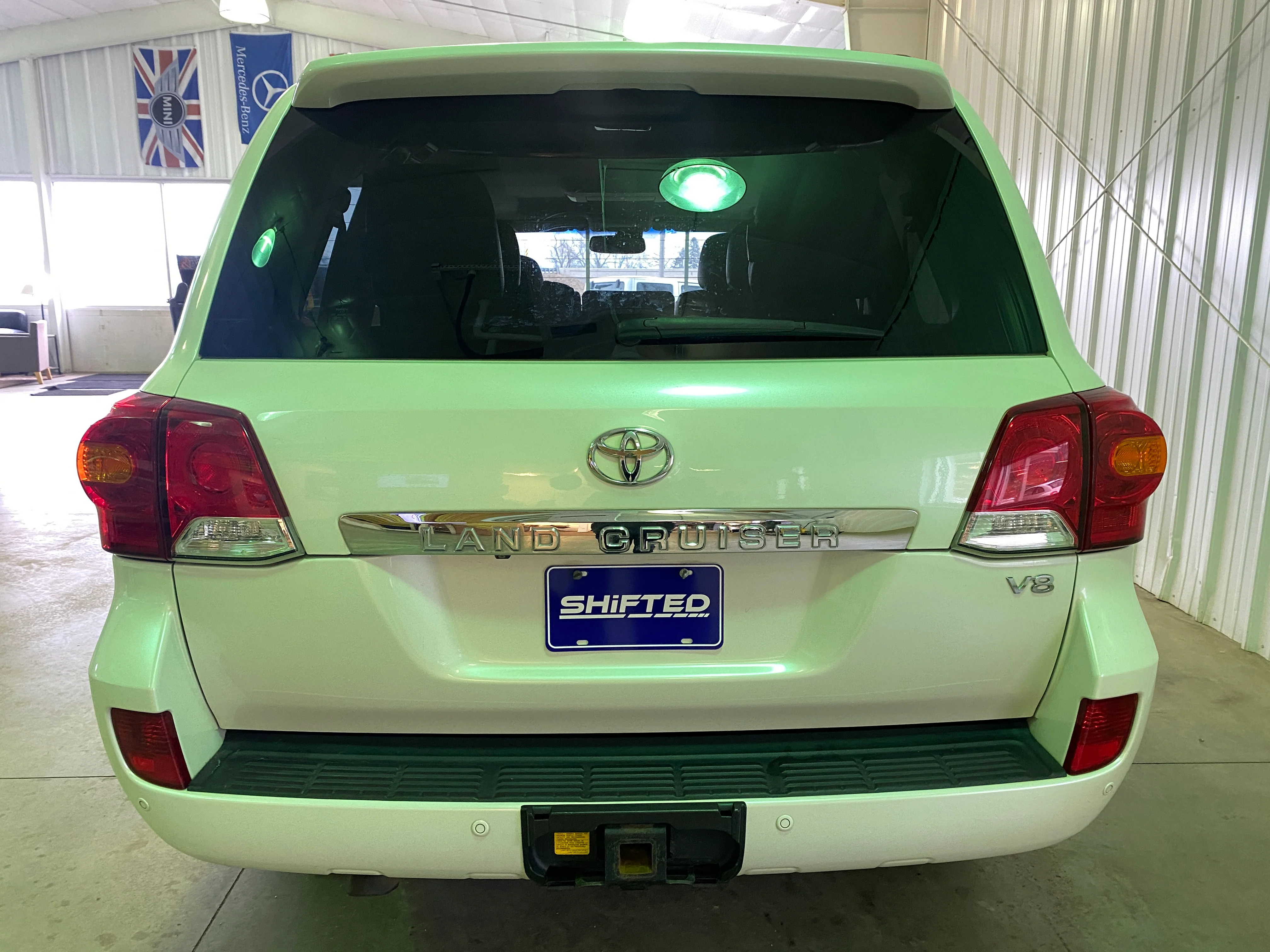 2013 Toyota Land Cruiser - Image 4