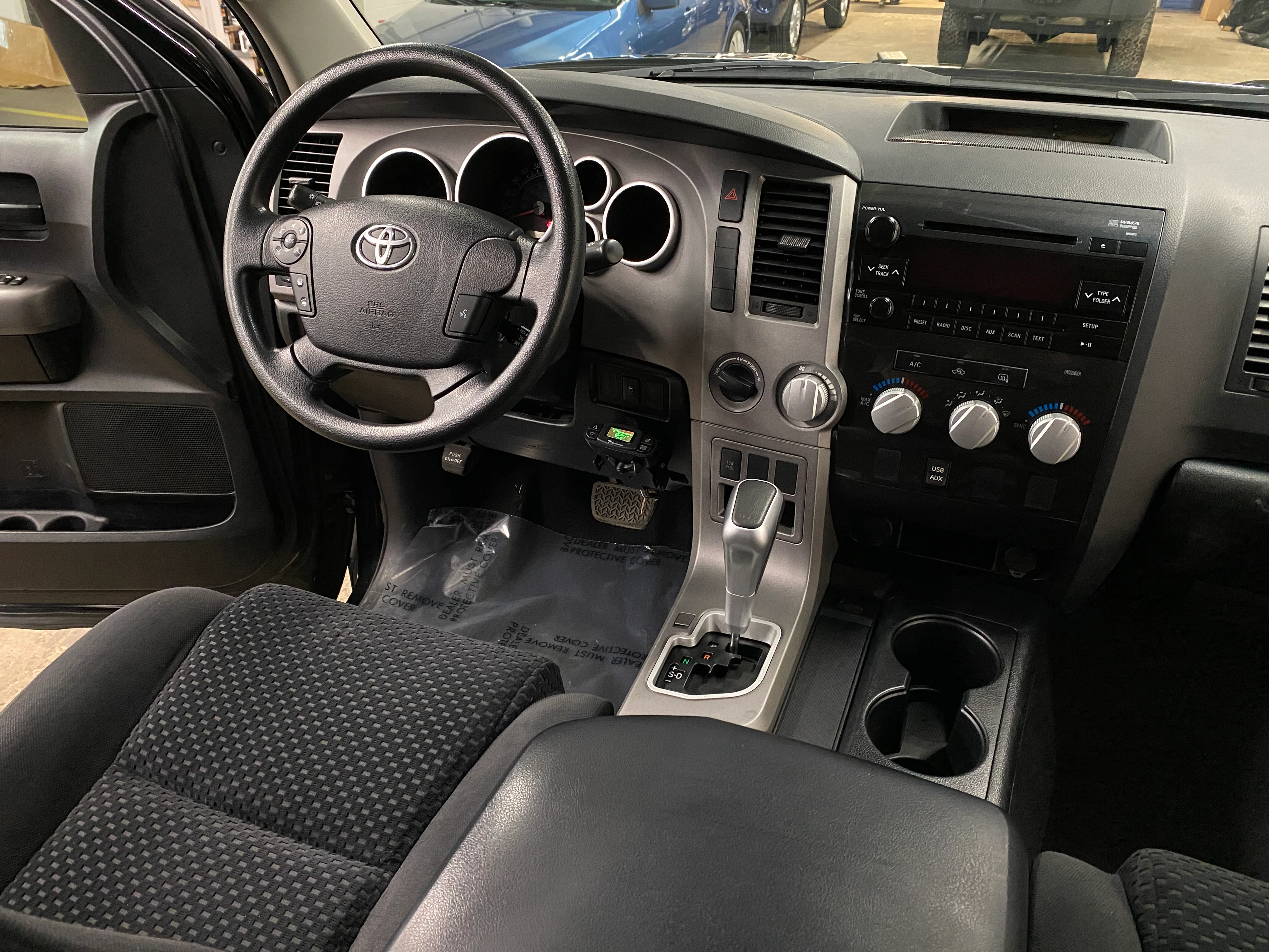 2013 Toyota Tundra 4WD Double Cab 5.7L TRD Rock Warrior - Image 19