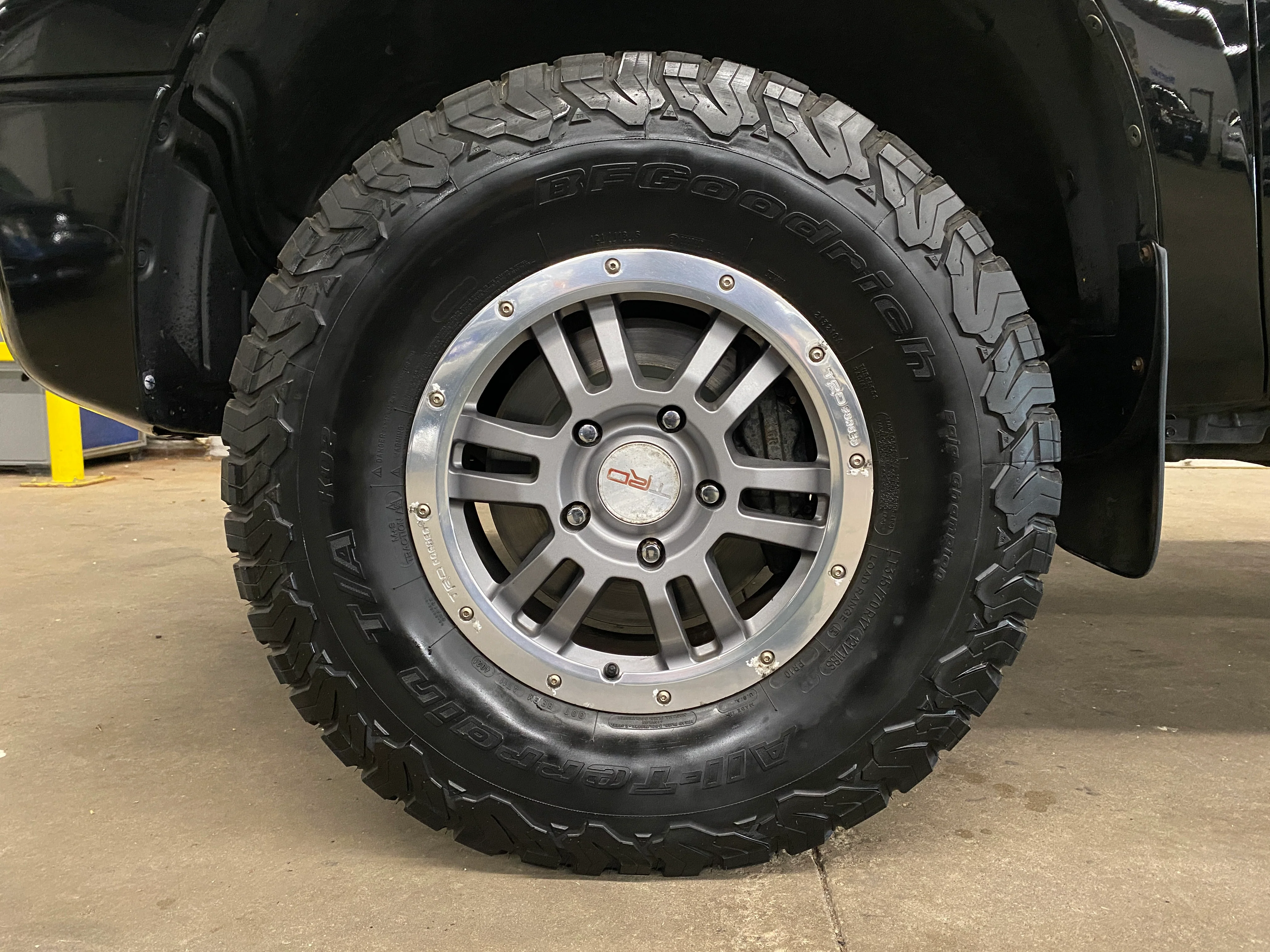 2013 Toyota Tundra 4WD Double Cab 5.7L TRD Rock Warrior - Image 29