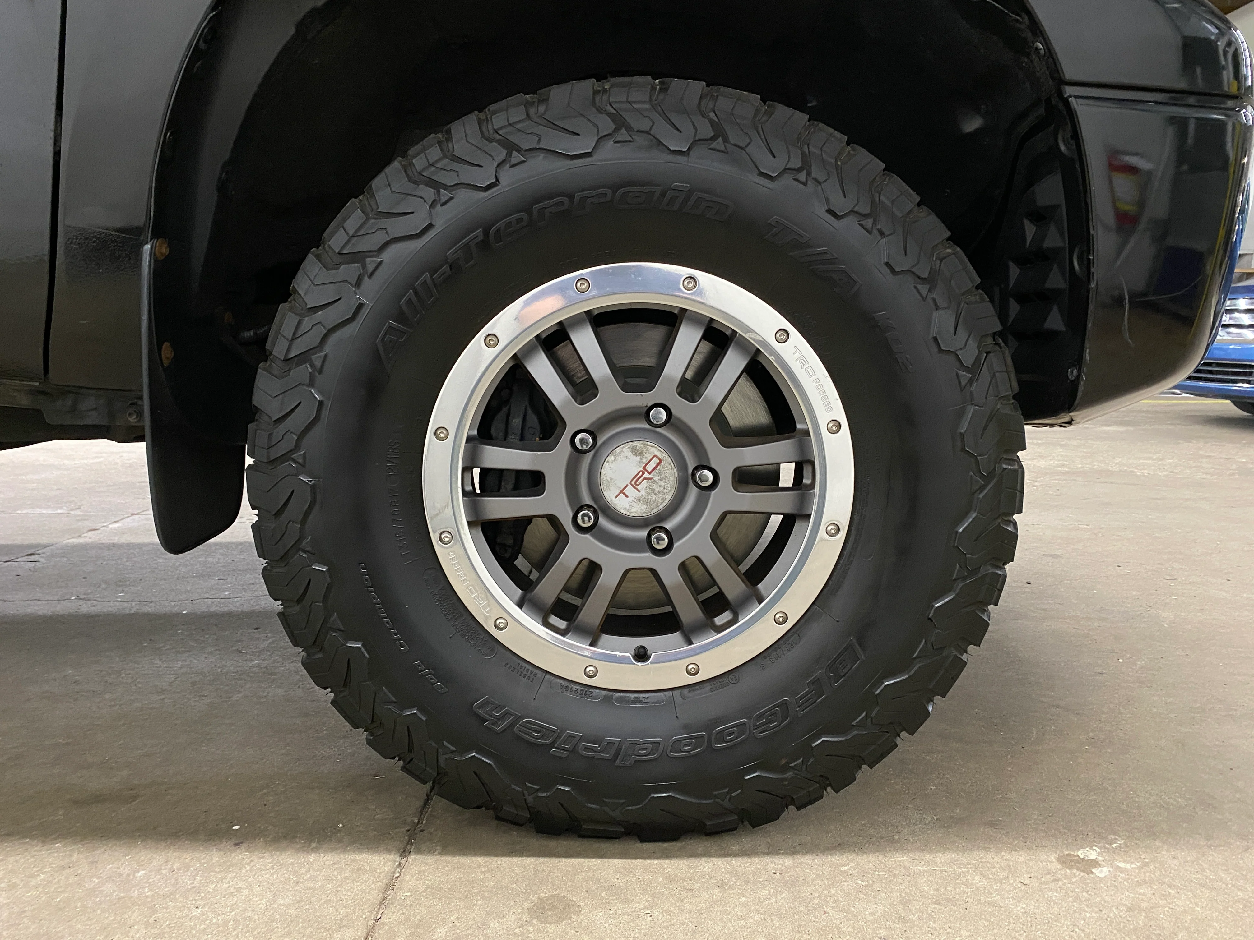 2013 Toyota Tundra 4WD Double Cab 5.7L TRD Rock Warrior - Image 33