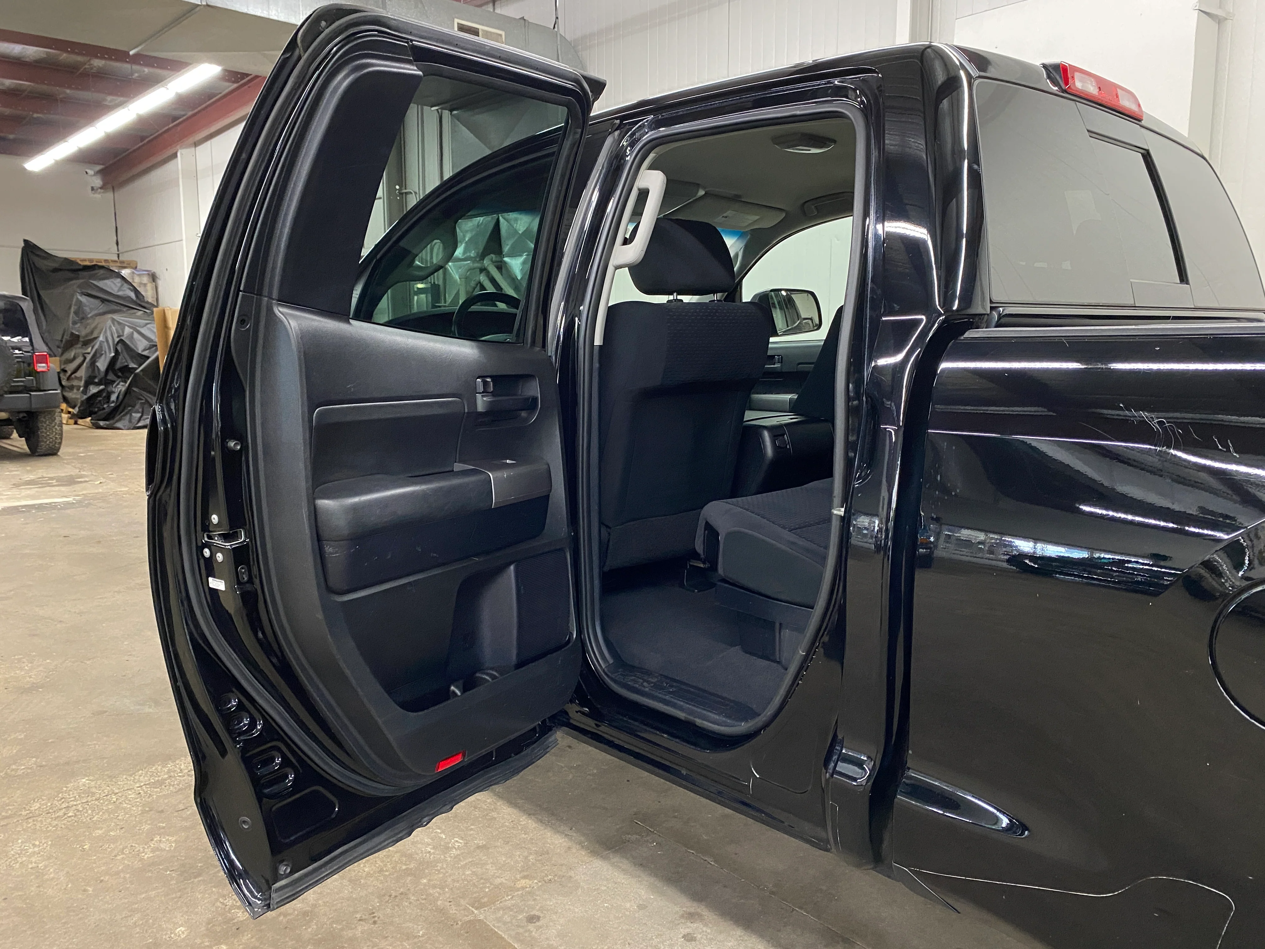 2013 Toyota Tundra 4WD Double Cab 5.7L TRD Rock Warrior - Image 46