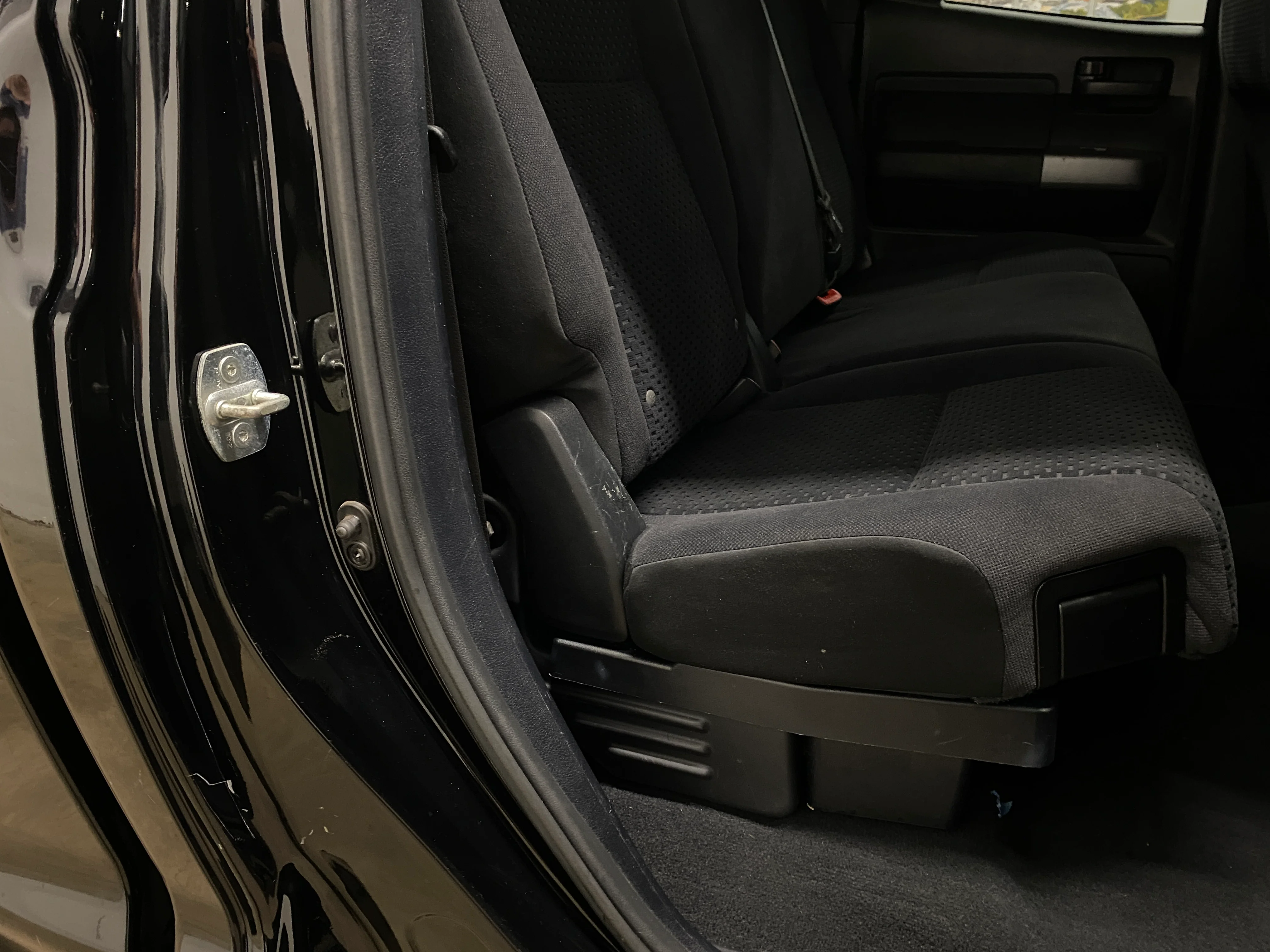 2013 Toyota Tundra 4WD Double Cab 5.7L TRD Rock Warrior - Image 51