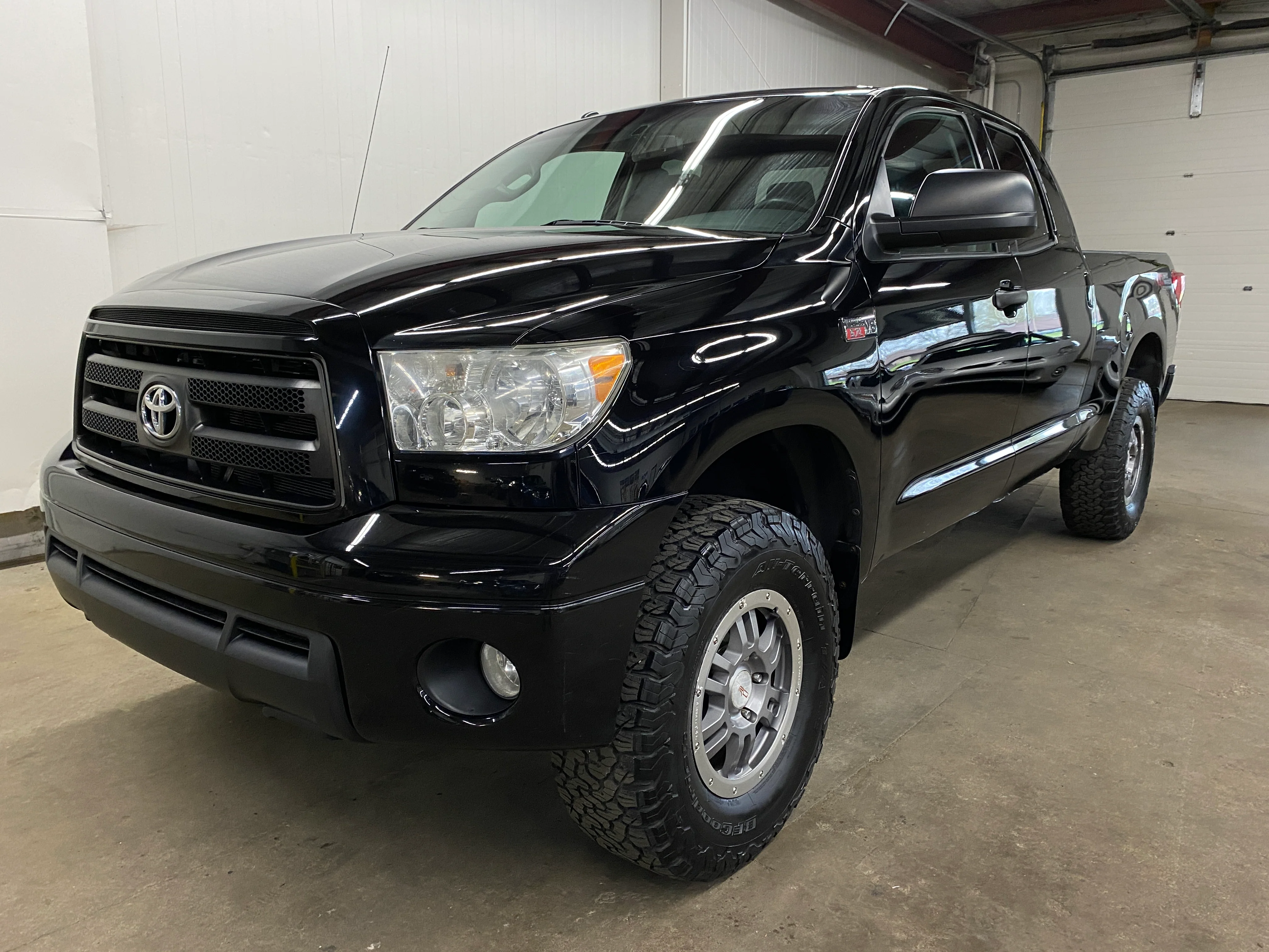 2013 Toyota Tundra 4WD Double Cab 5.7L TRD Rock Warrior - Image 8