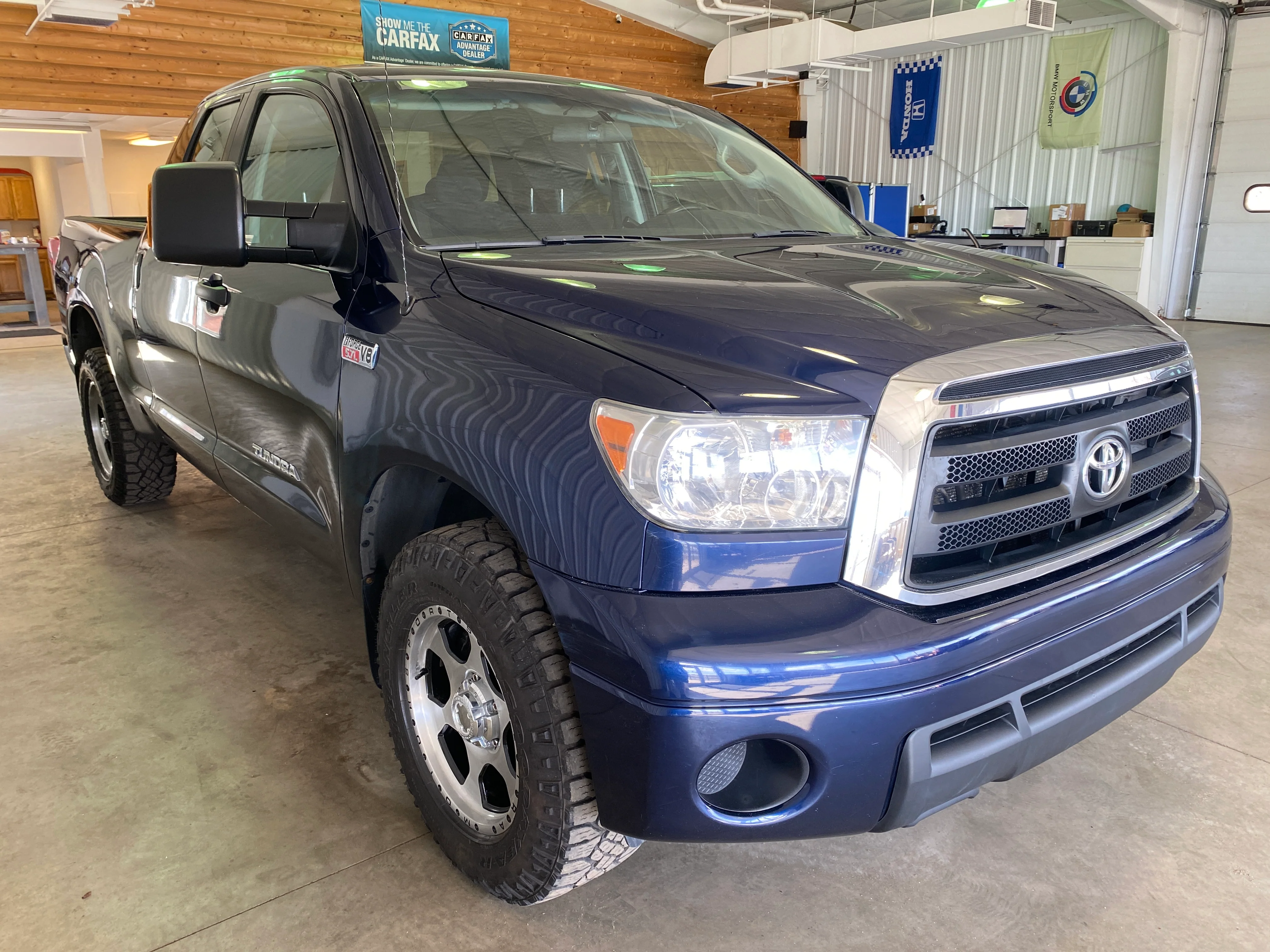 2013 Toyota Tundra SR5 4WD 5.7L - Image 6